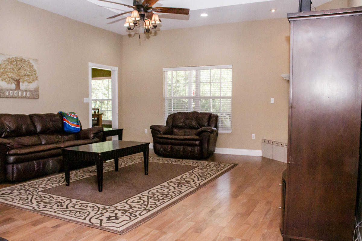 GRANDVIEW HEIGHTS - Residential Lease