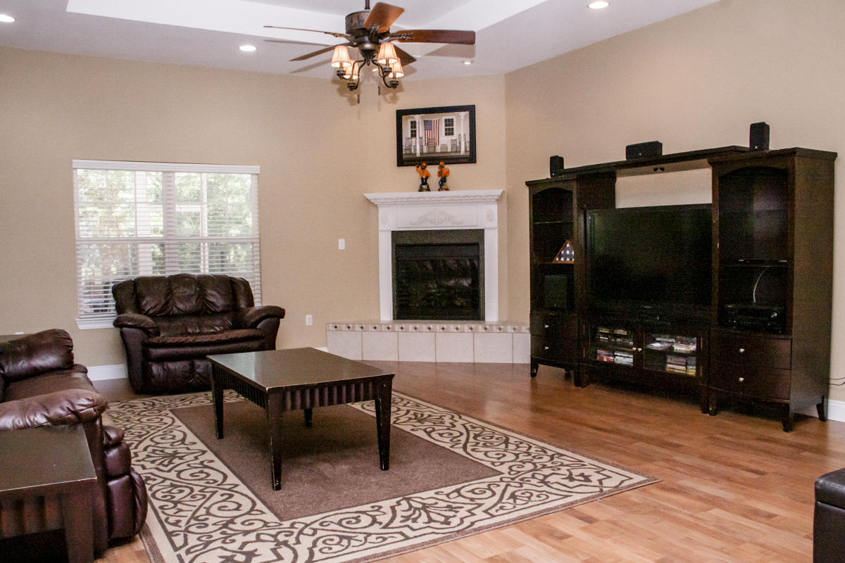 GRANDVIEW HEIGHTS - Residential Lease