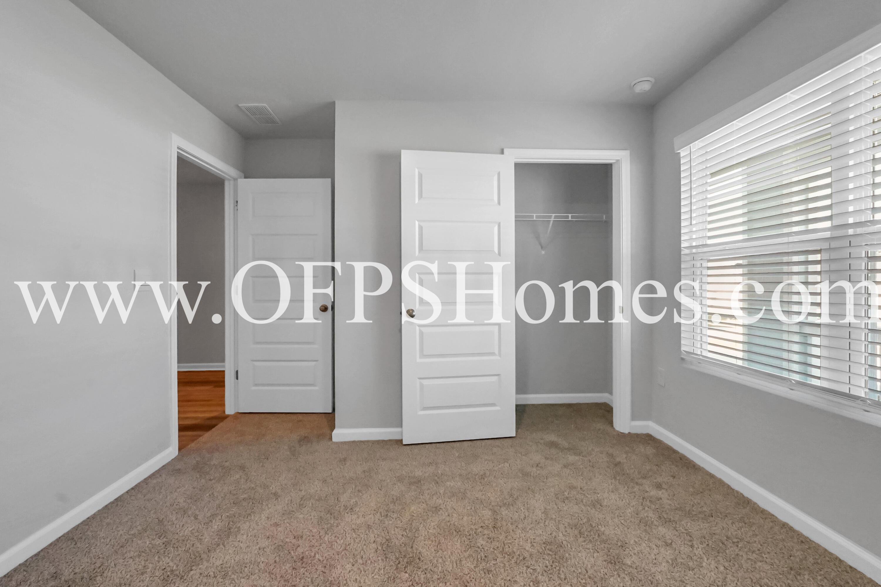 SILVER LAKE VILLAGE - Residential Lease