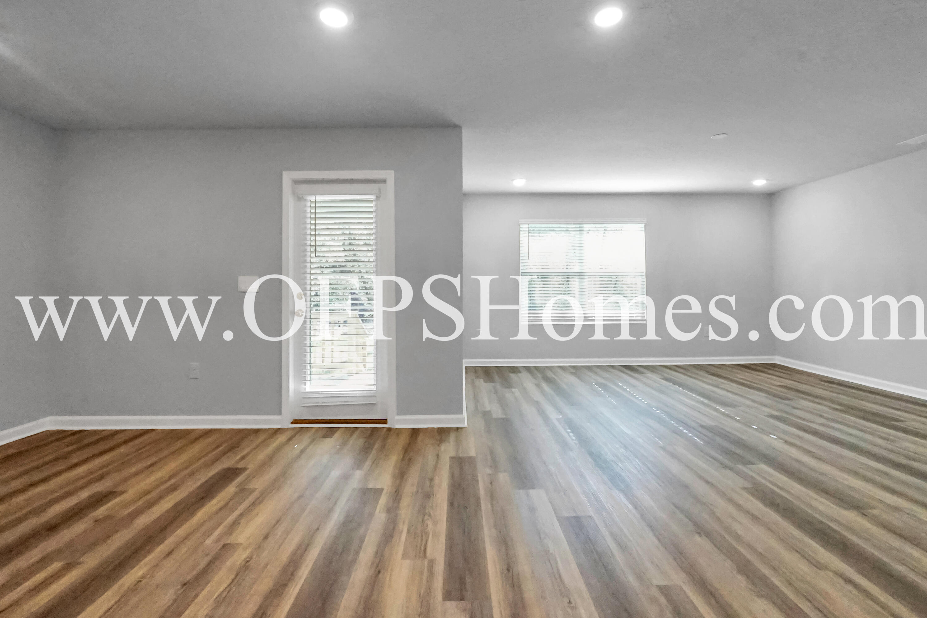 SILVER LAKE VILLAGE - Residential Lease