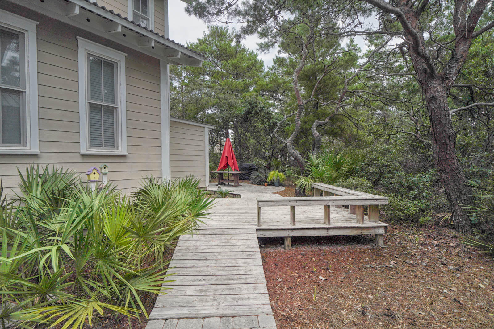 SUMMER'S EDGE - Residential