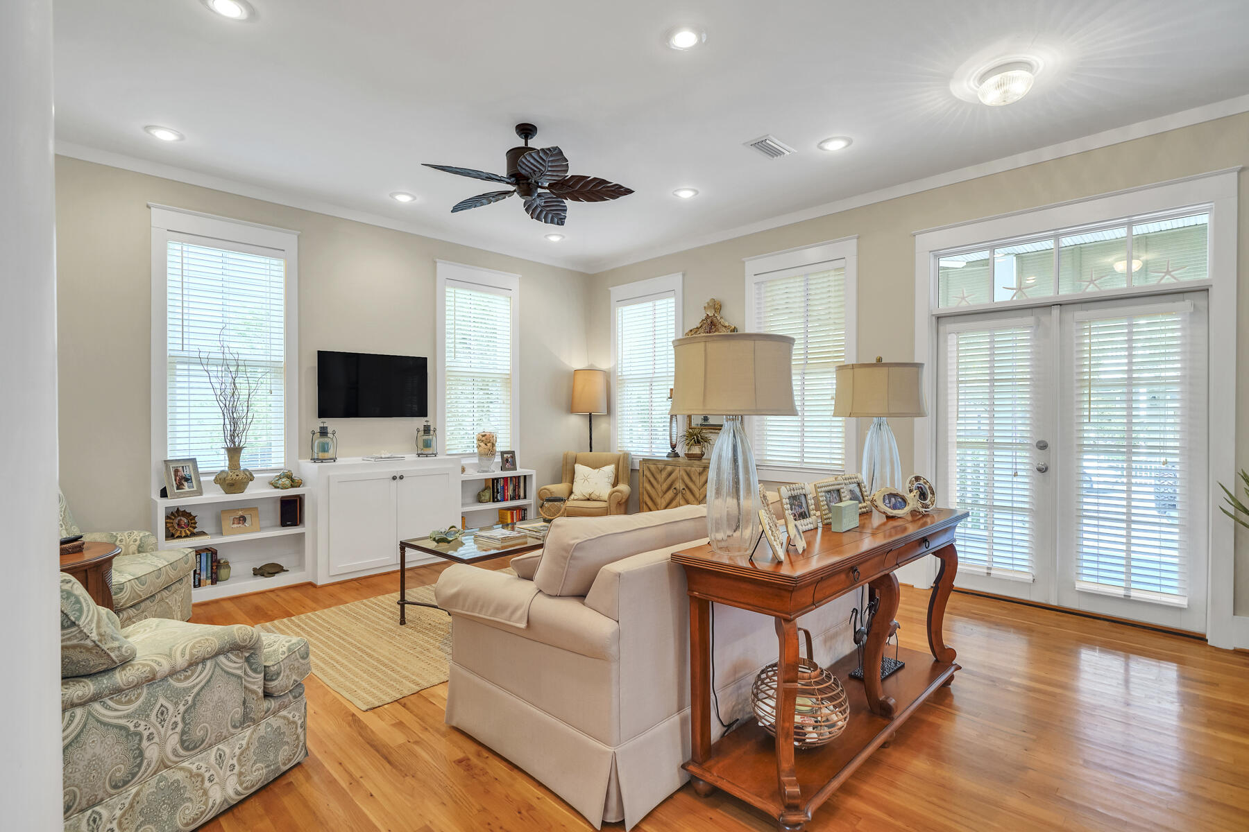 SUMMER'S EDGE - Residential