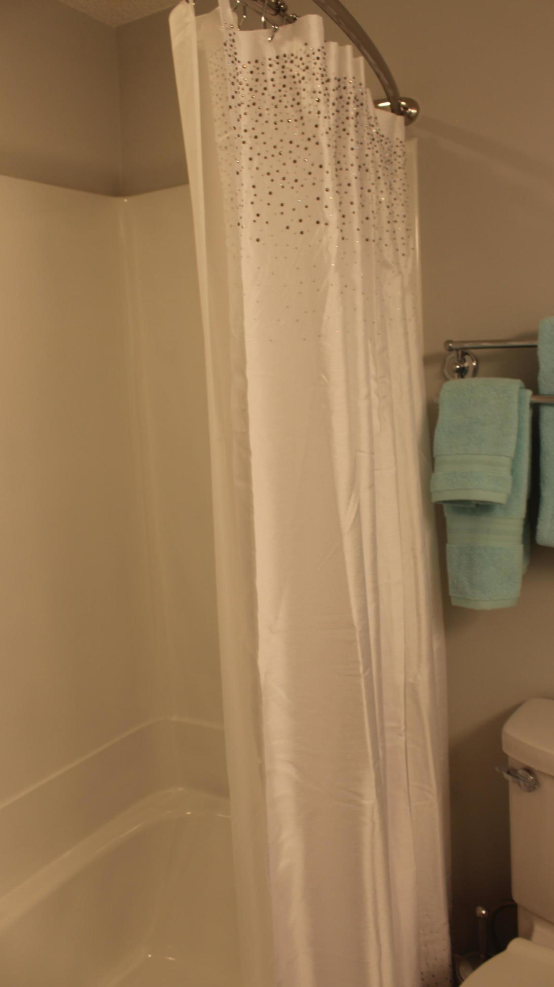 PIRATES BAY PH 1 - Residential