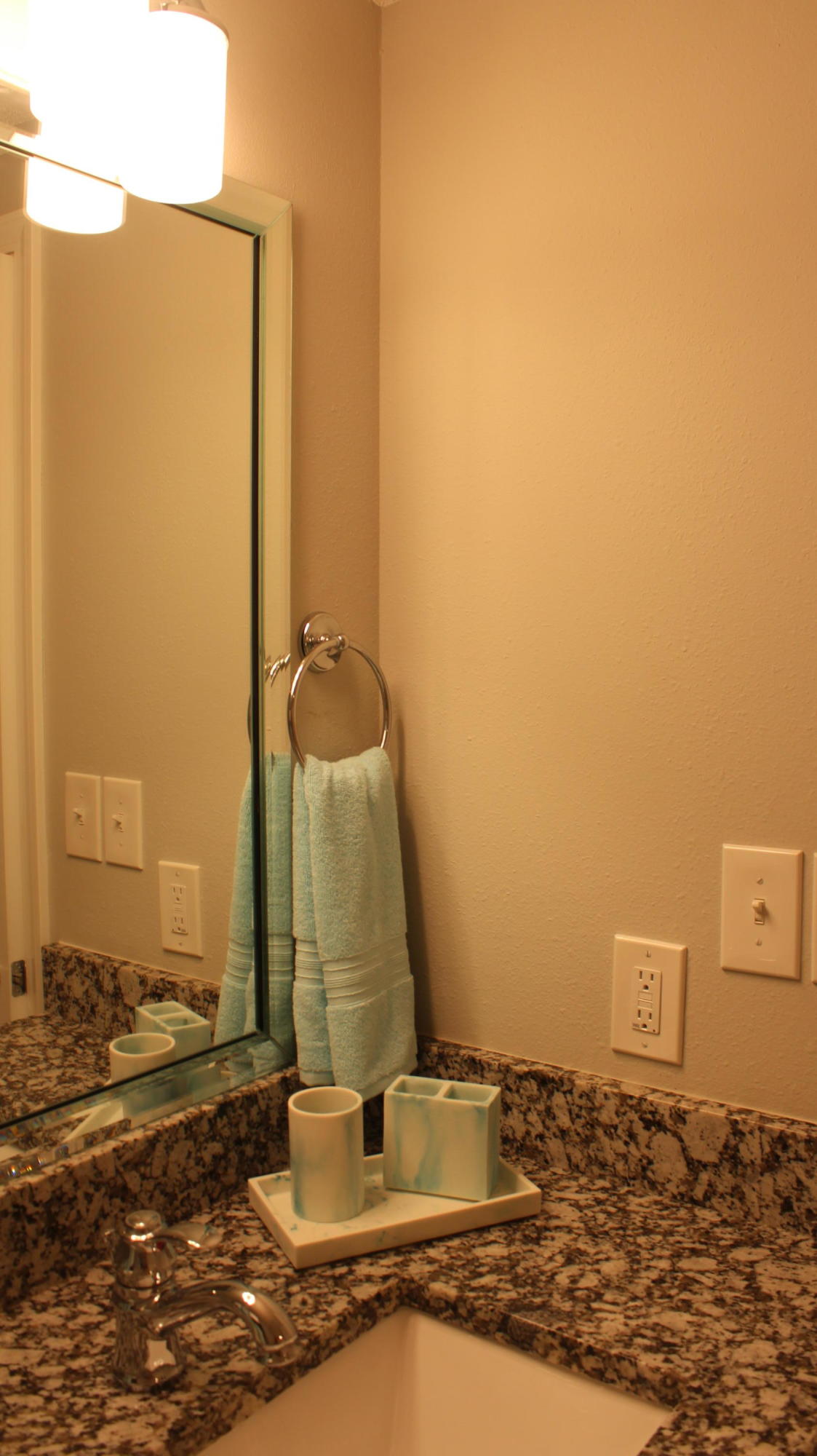 PIRATES BAY PH 1 - Residential