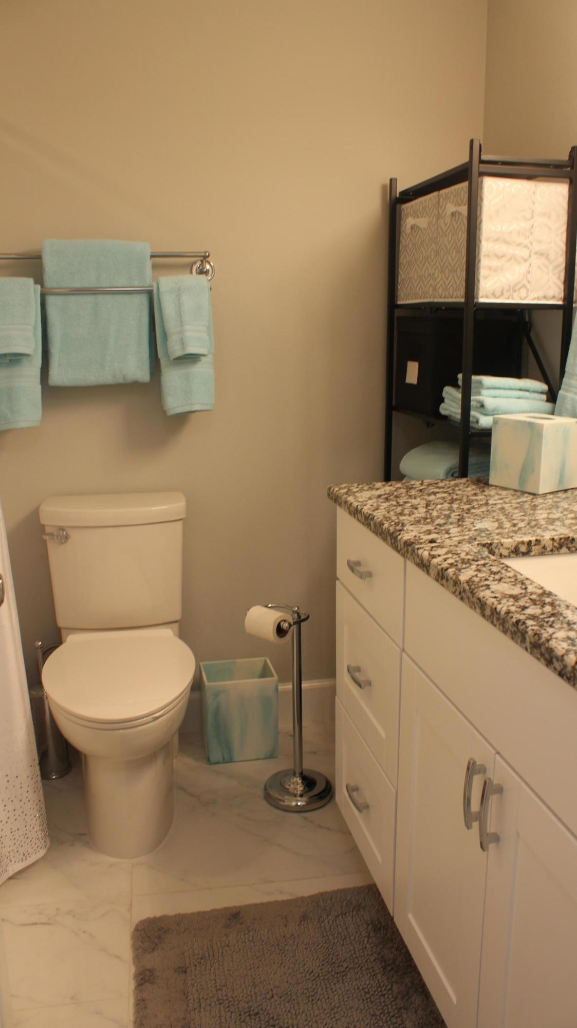 PIRATES BAY PH 1 - Residential