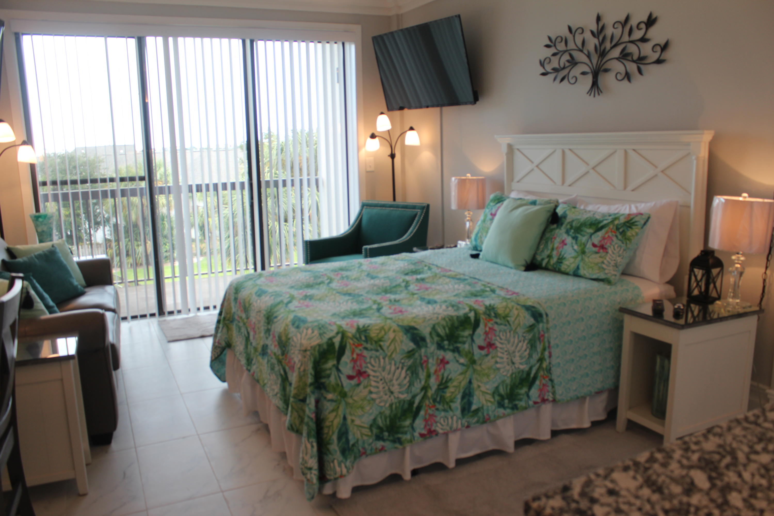 PIRATES BAY PH 1 - Residential