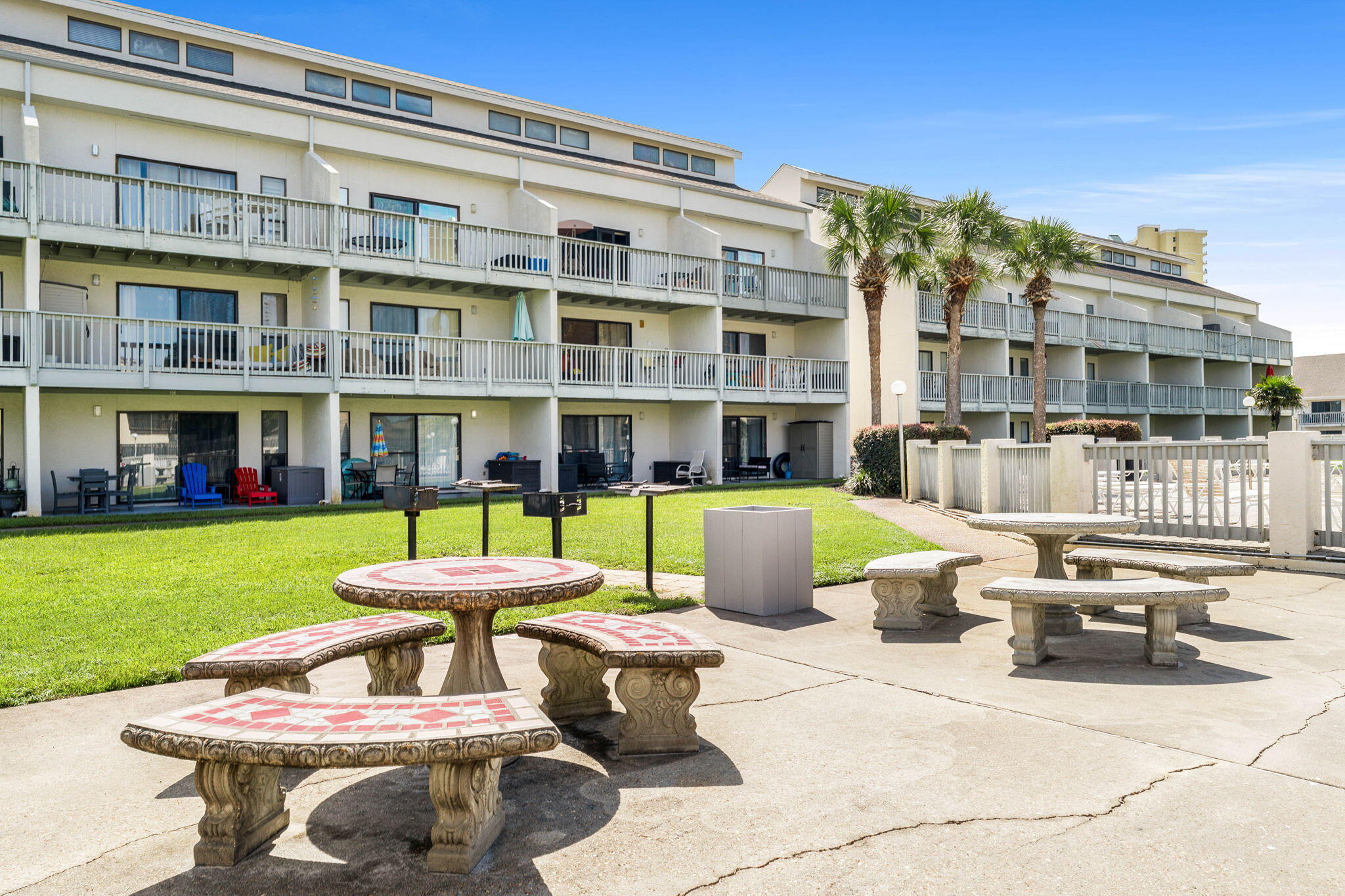 Endless Summer II - Residential