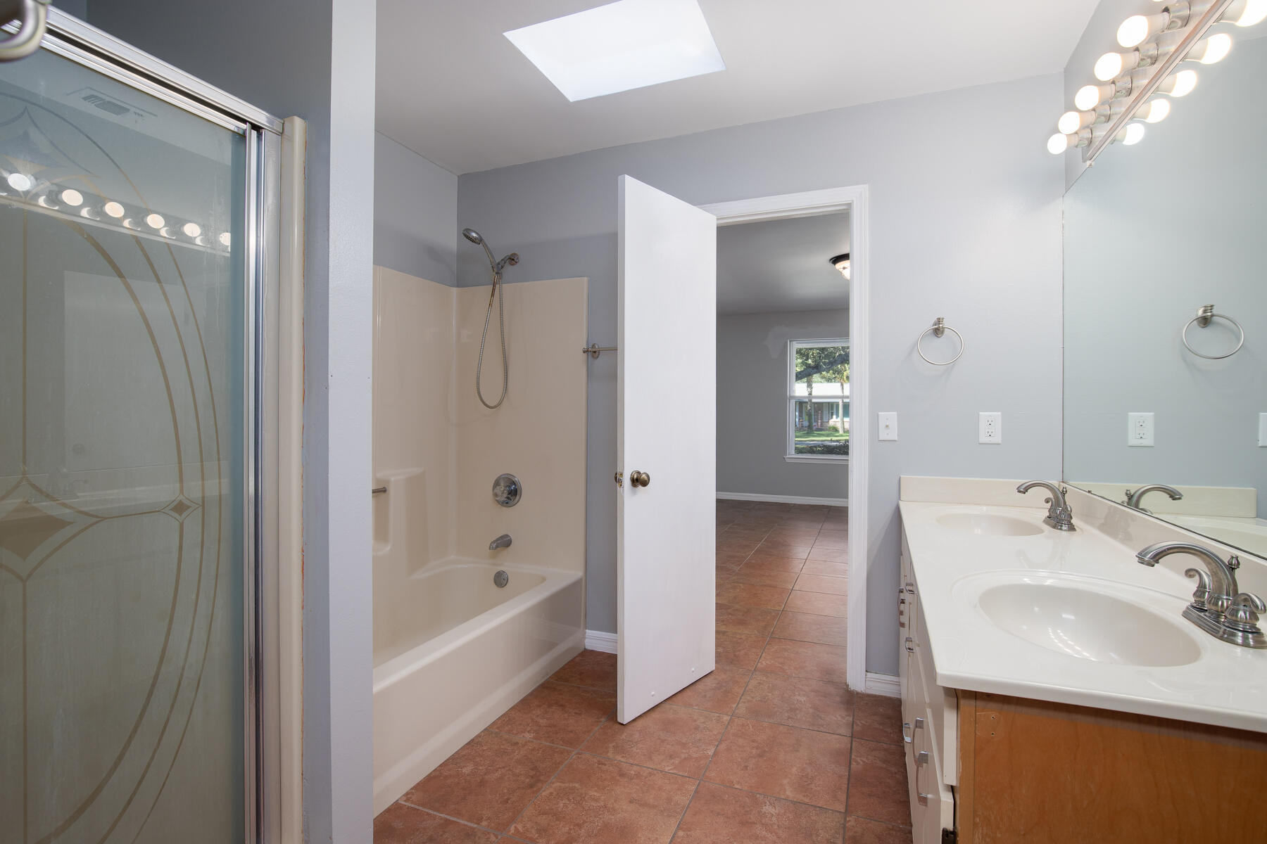 ALPINE BEACH - Residential