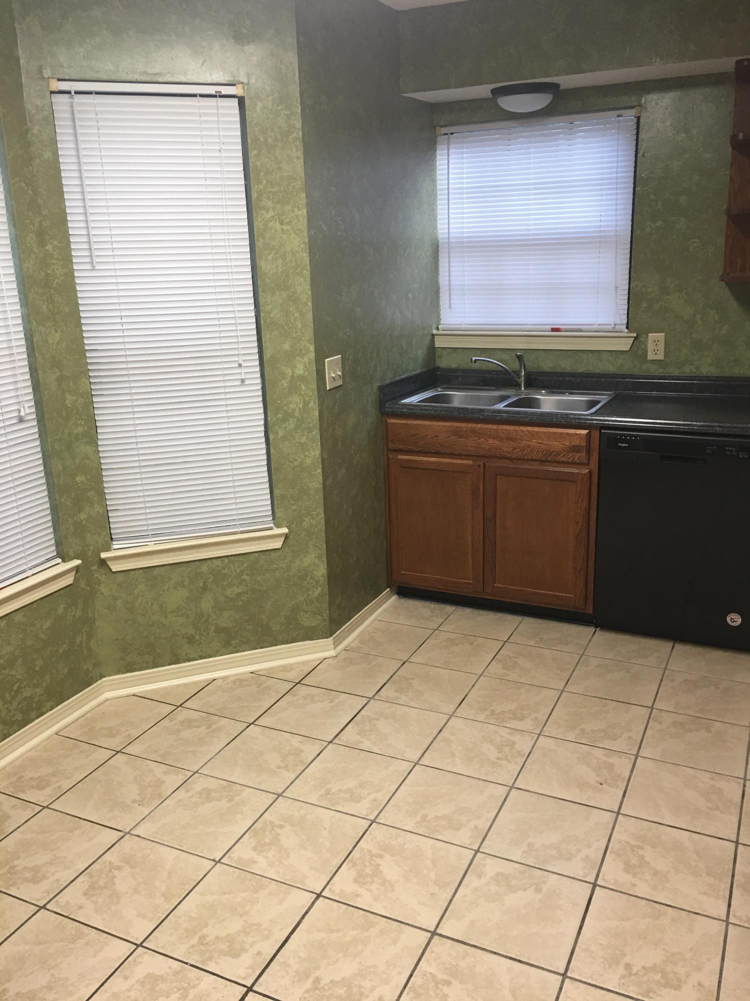 CROSSWINDS - Residential Lease