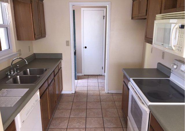 GRENETREE UNIT 1 - Residential