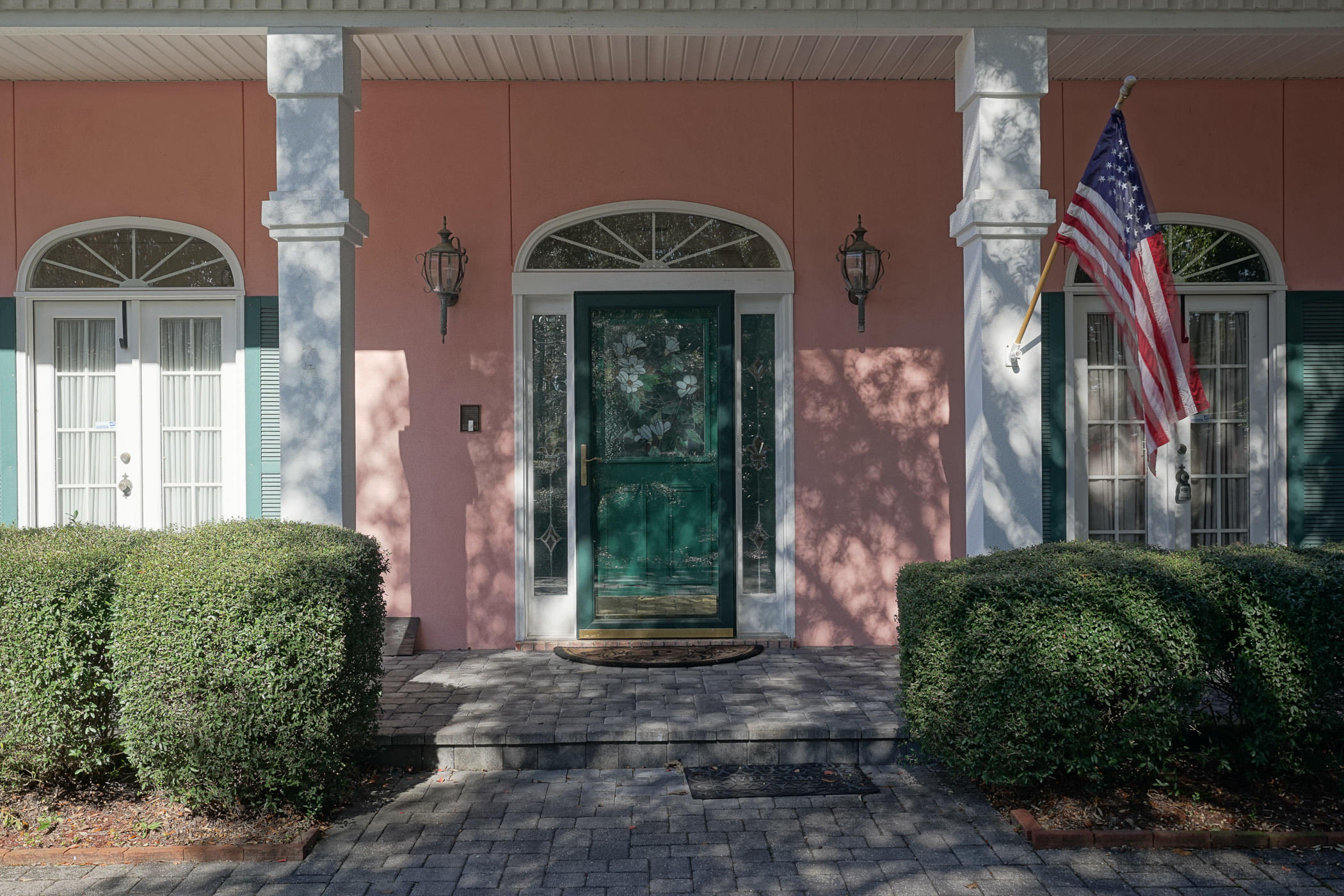 BAYOU POQUITO - Residential