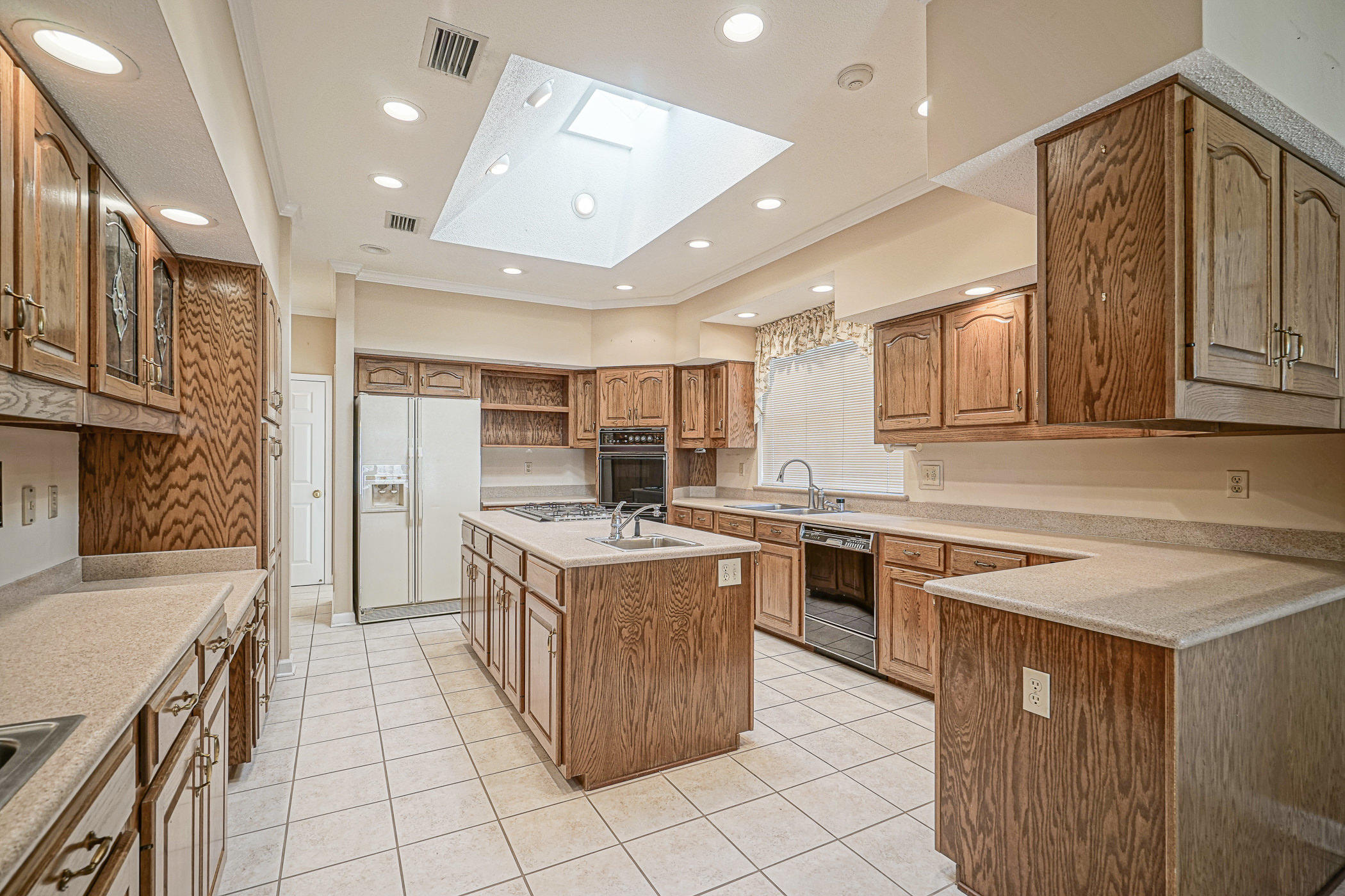 BAYOU POQUITO - Residential