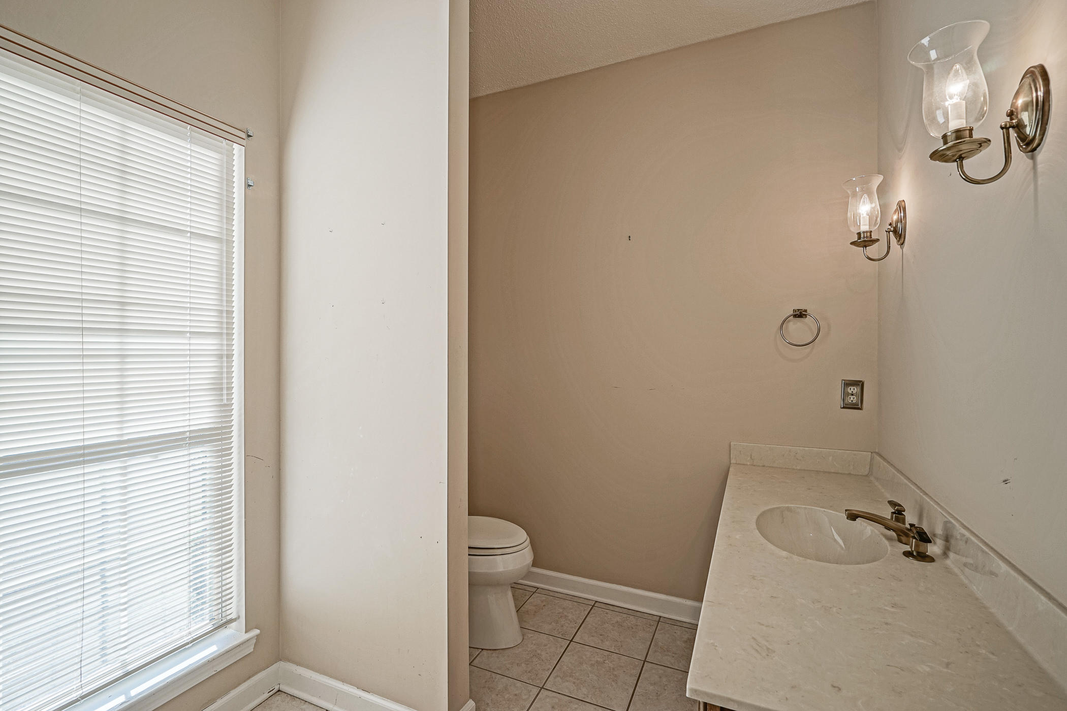 BAYOU POQUITO - Residential