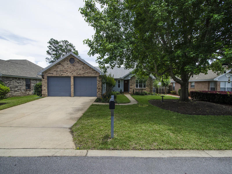 PARKWOOD PLACE AT BLUEWATER BAY - Residential