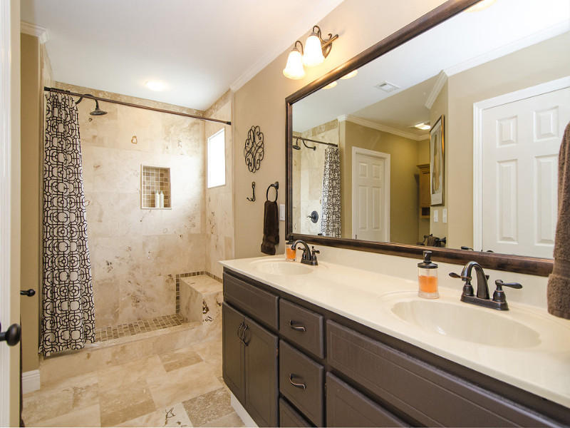 PARKWOOD PLACE AT BLUEWATER BAY - Residential