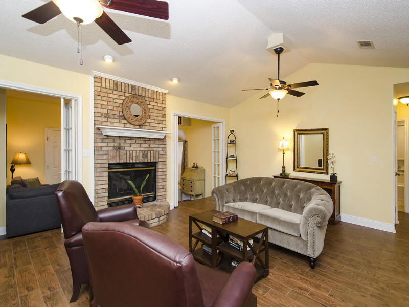 PARKWOOD PLACE AT BLUEWATER BAY - Residential