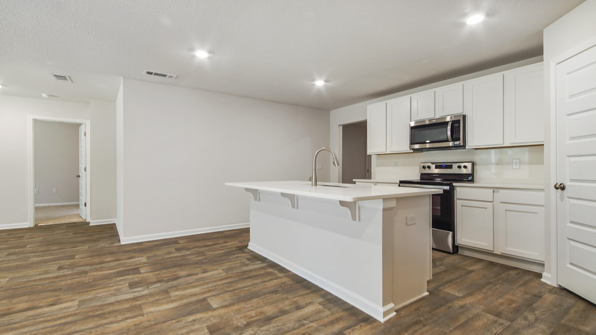 Tomahawk Landing - Residential