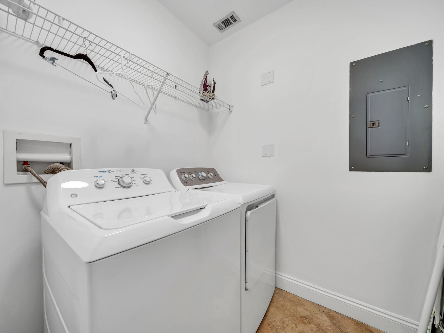 LEGACY THE - Residential
