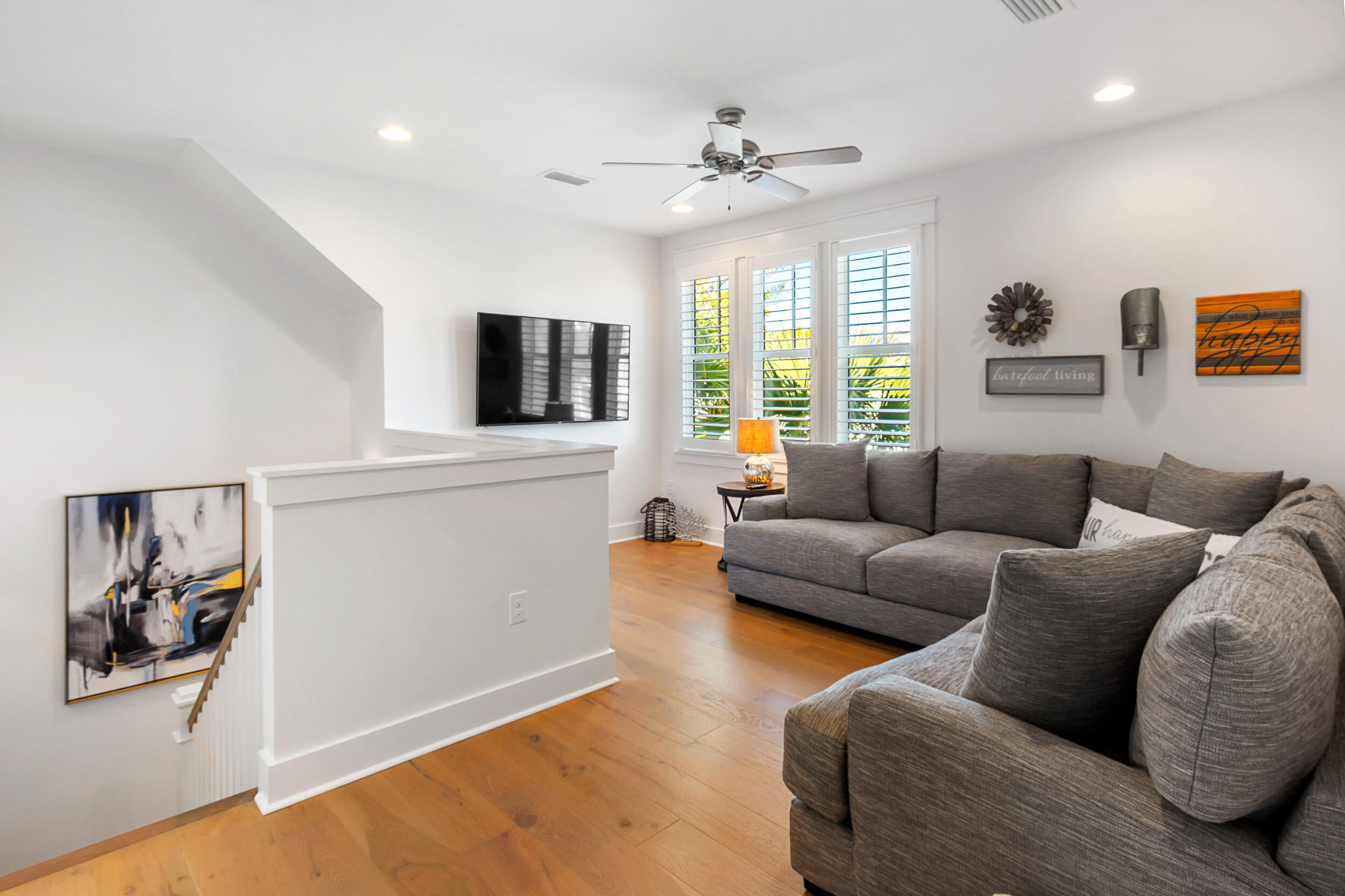 FRANGISTA BEACH 2ND ADDN - Residential