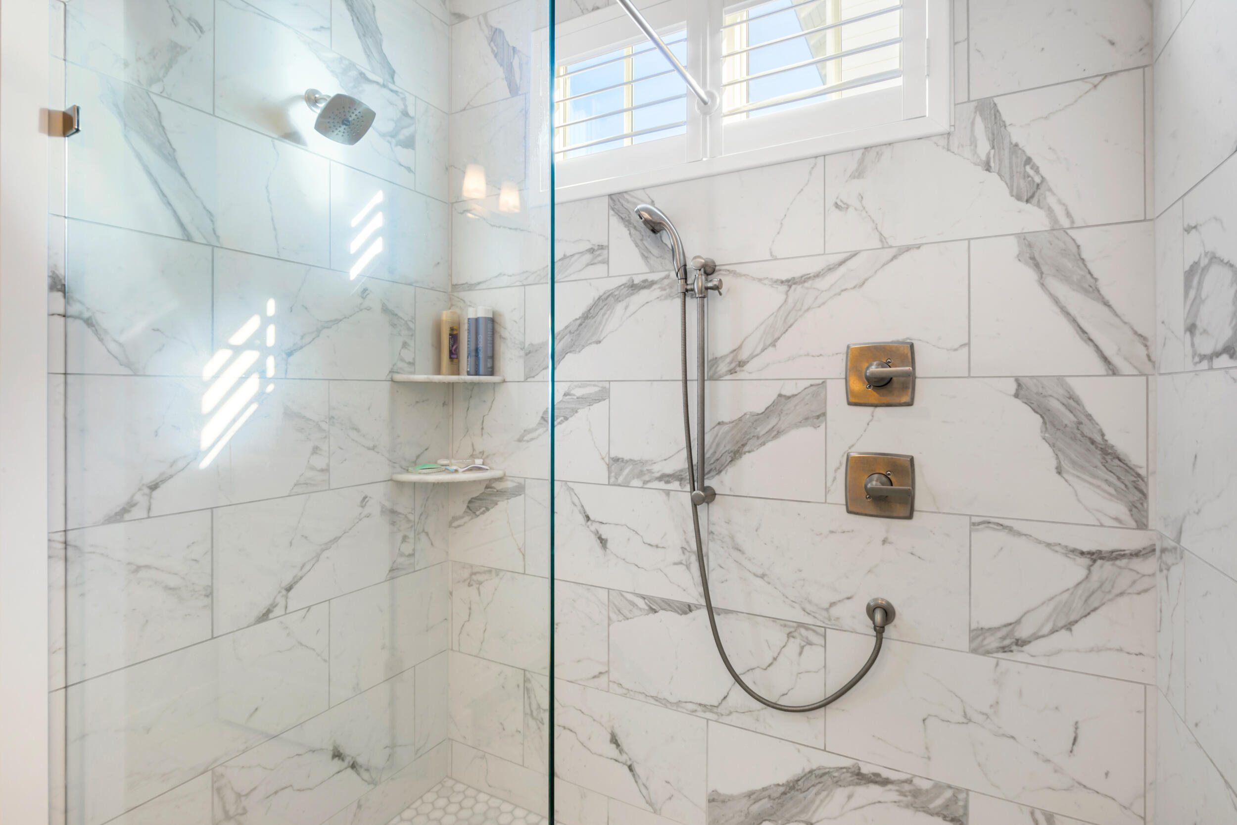 FRANGISTA BEACH 2ND ADDN - Residential