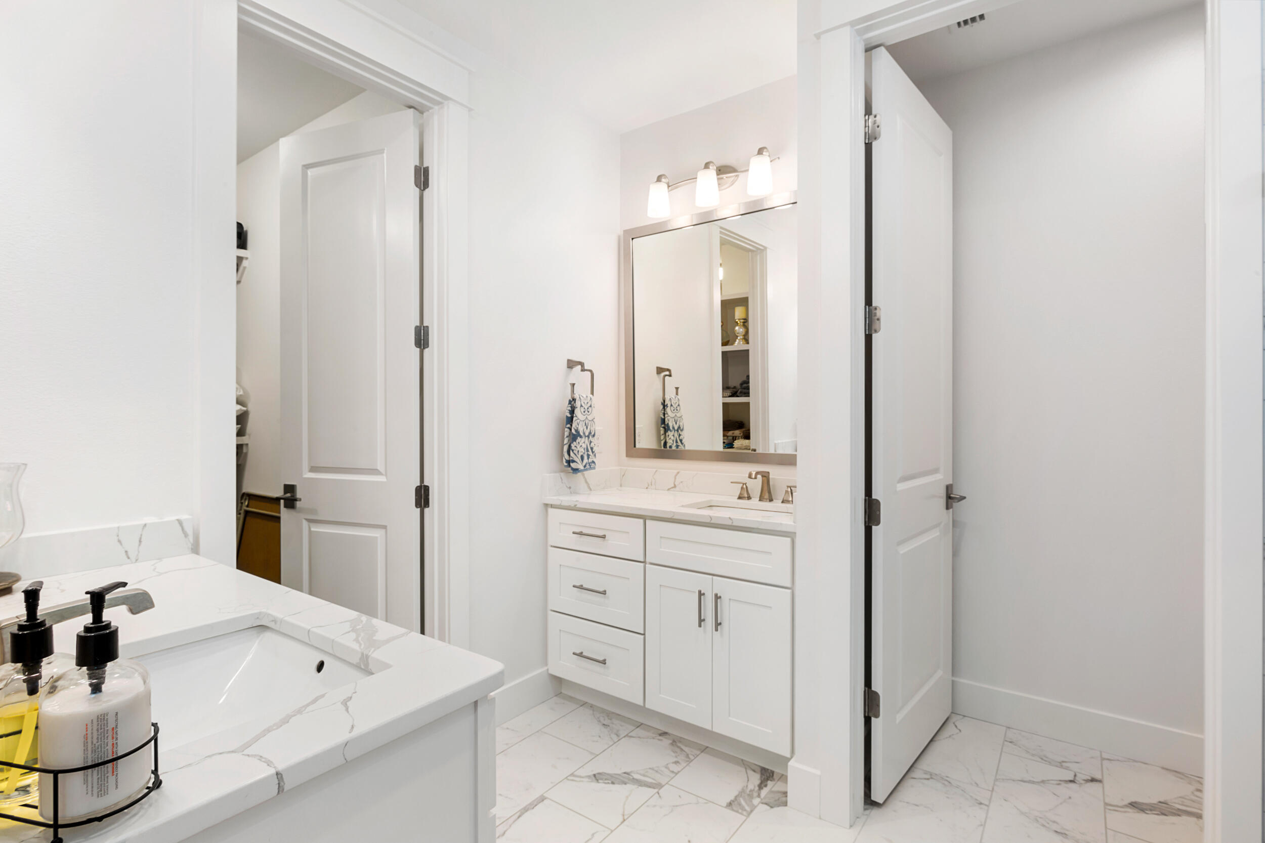 FRANGISTA BEACH 2ND ADDN - Residential