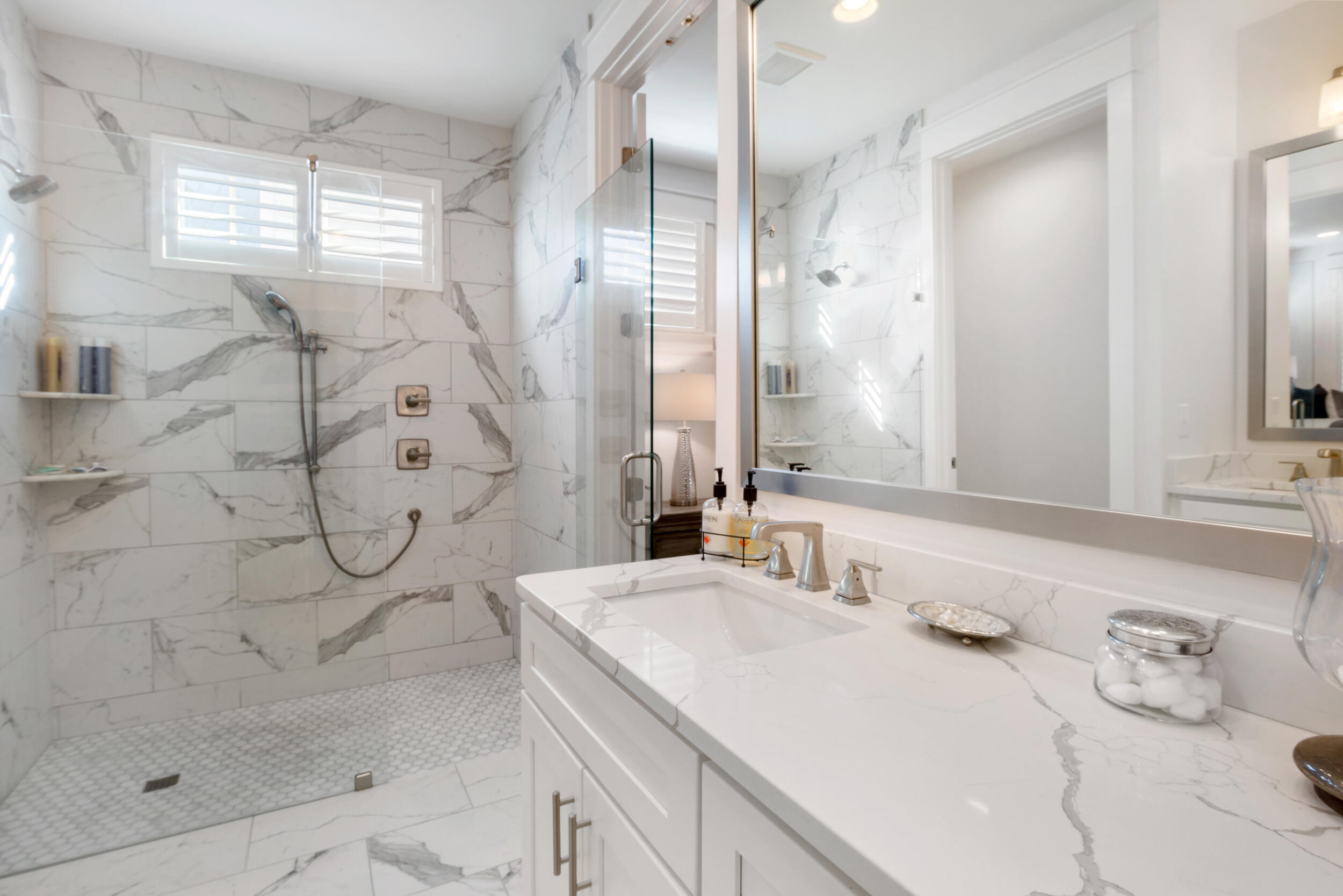 FRANGISTA BEACH 2ND ADDN - Residential