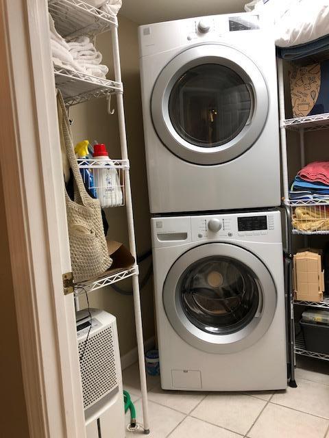 CIBONEY CONDO - Residential