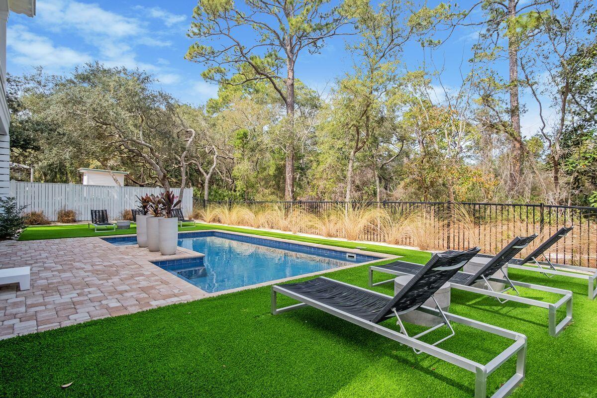 BEACH HIGHLANDS - Residential