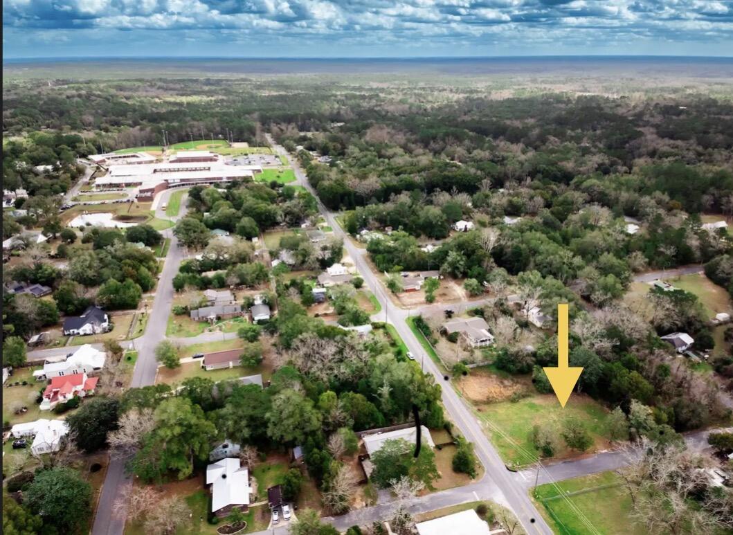 TOWN OF DEFUNIAK SPRINGS - Land