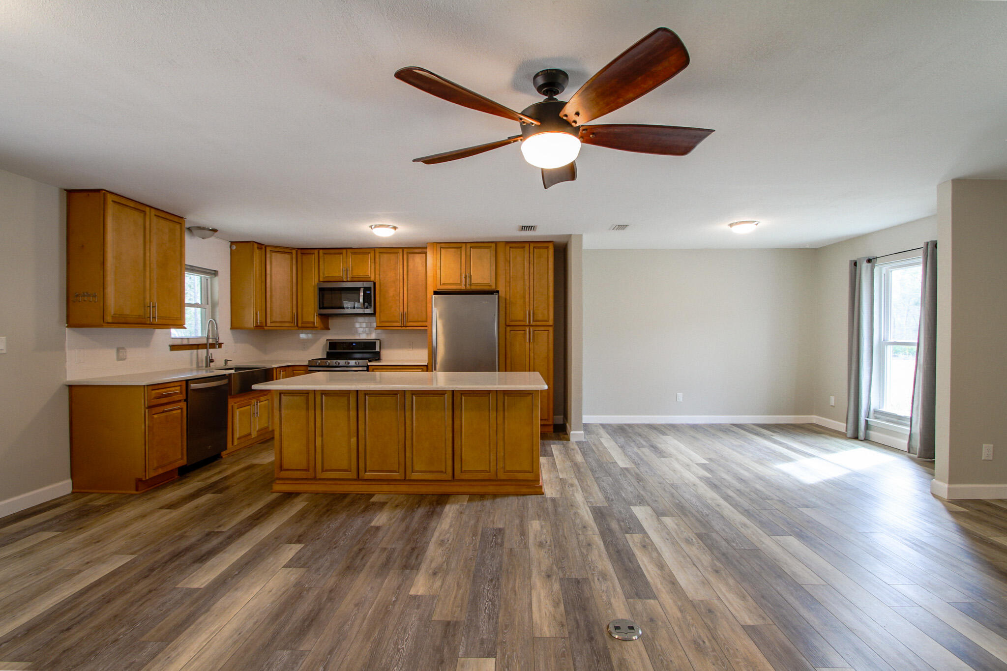 NO RECORDED SUBDIVISION - Residential