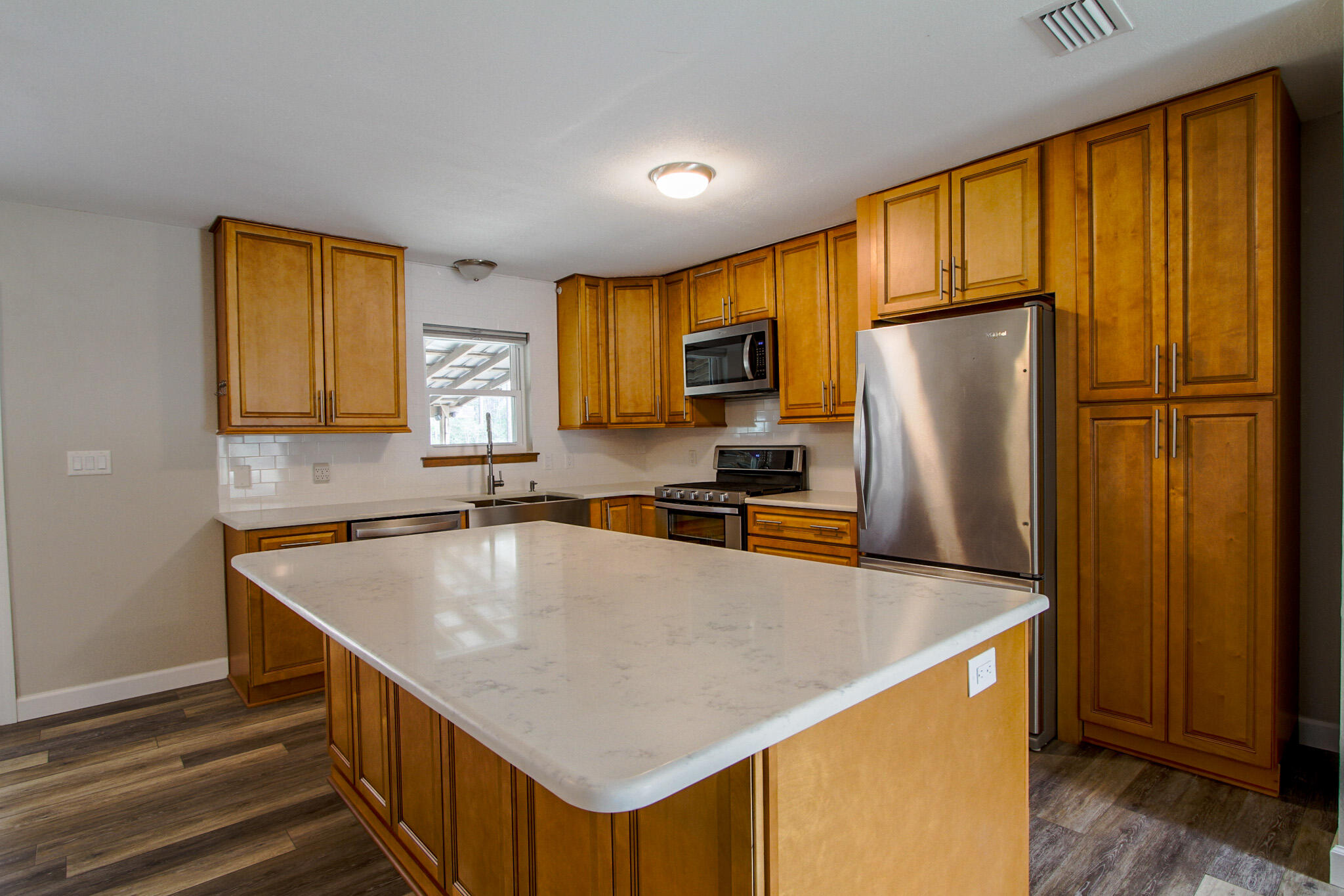 NO RECORDED SUBDIVISION - Residential