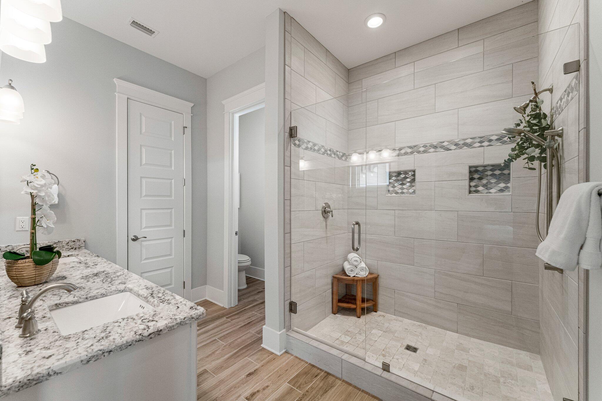 HIGHLAND PARKS - Residential