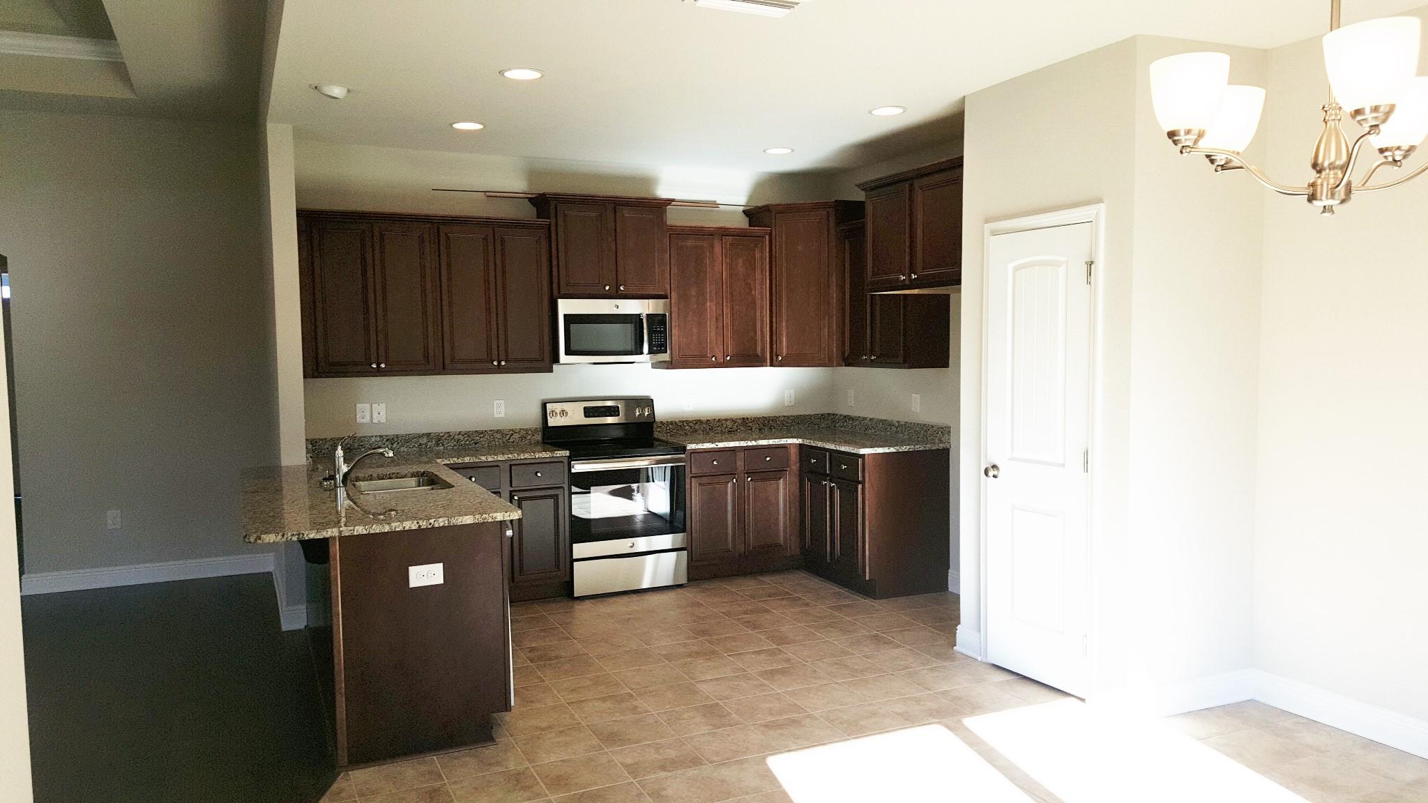 HAMMOCK BAY - Residential