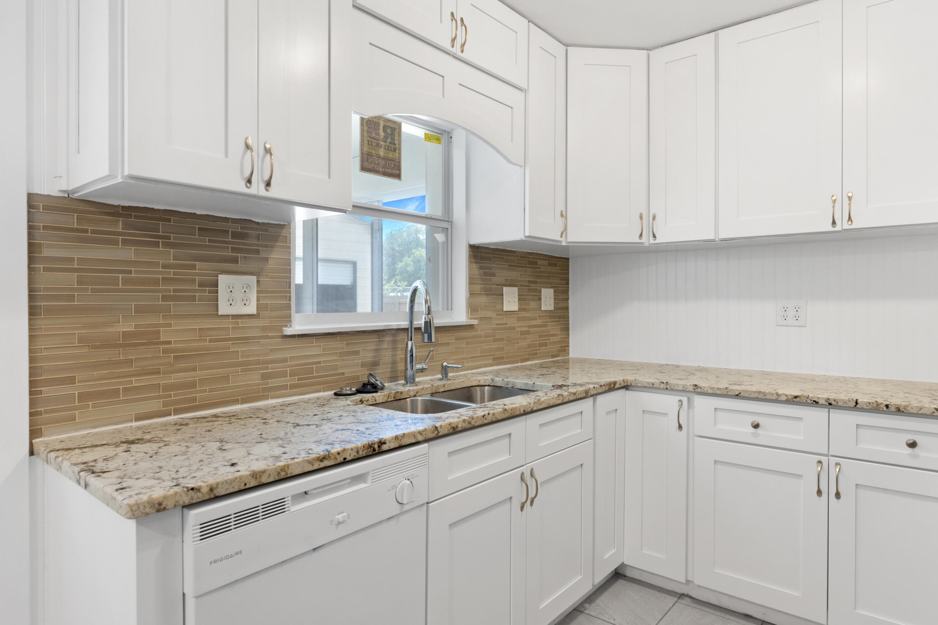 GARNIERS HEIGHTS 1ST ADDN - Residential