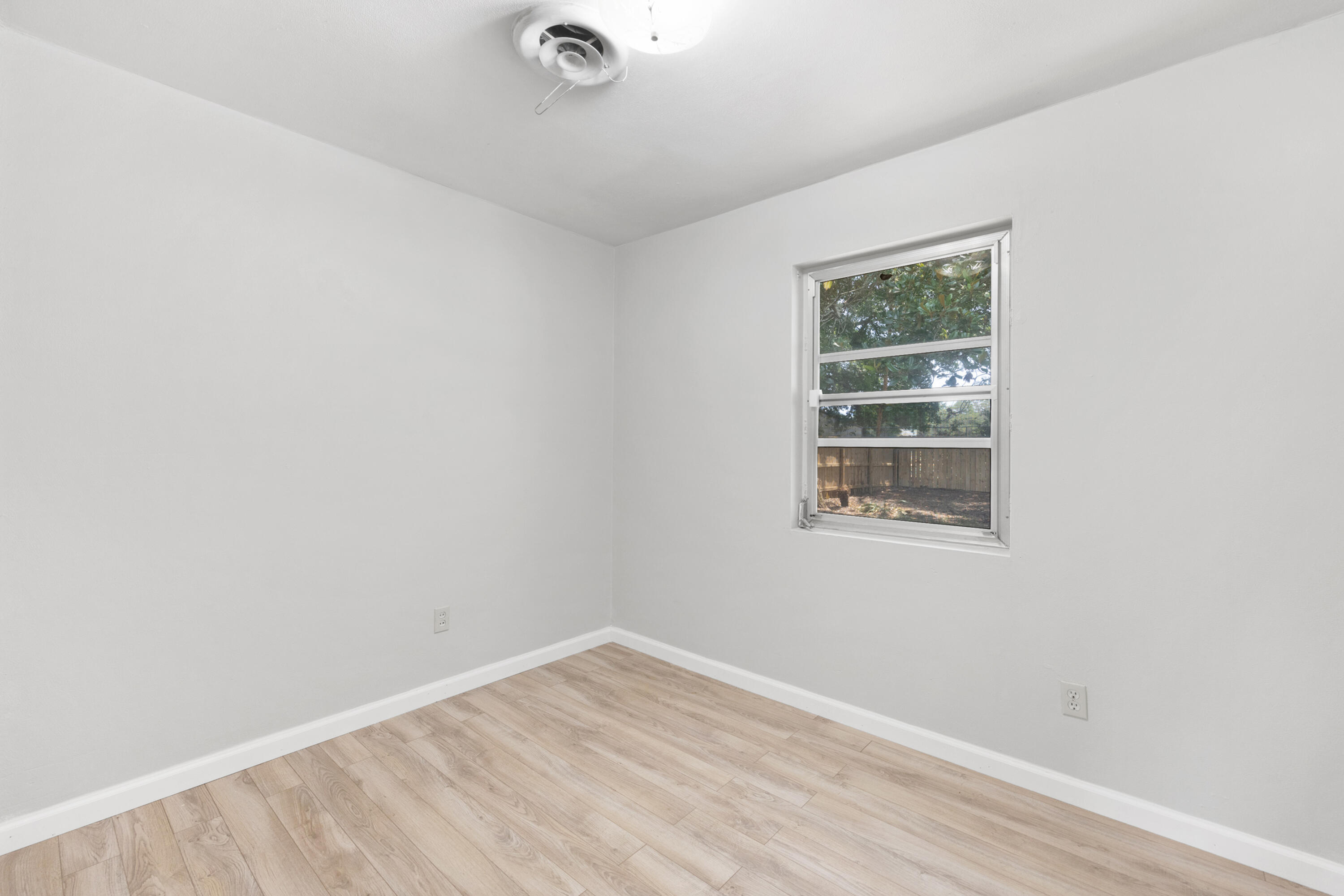 GARNIERS HEIGHTS 1ST ADDN - Residential