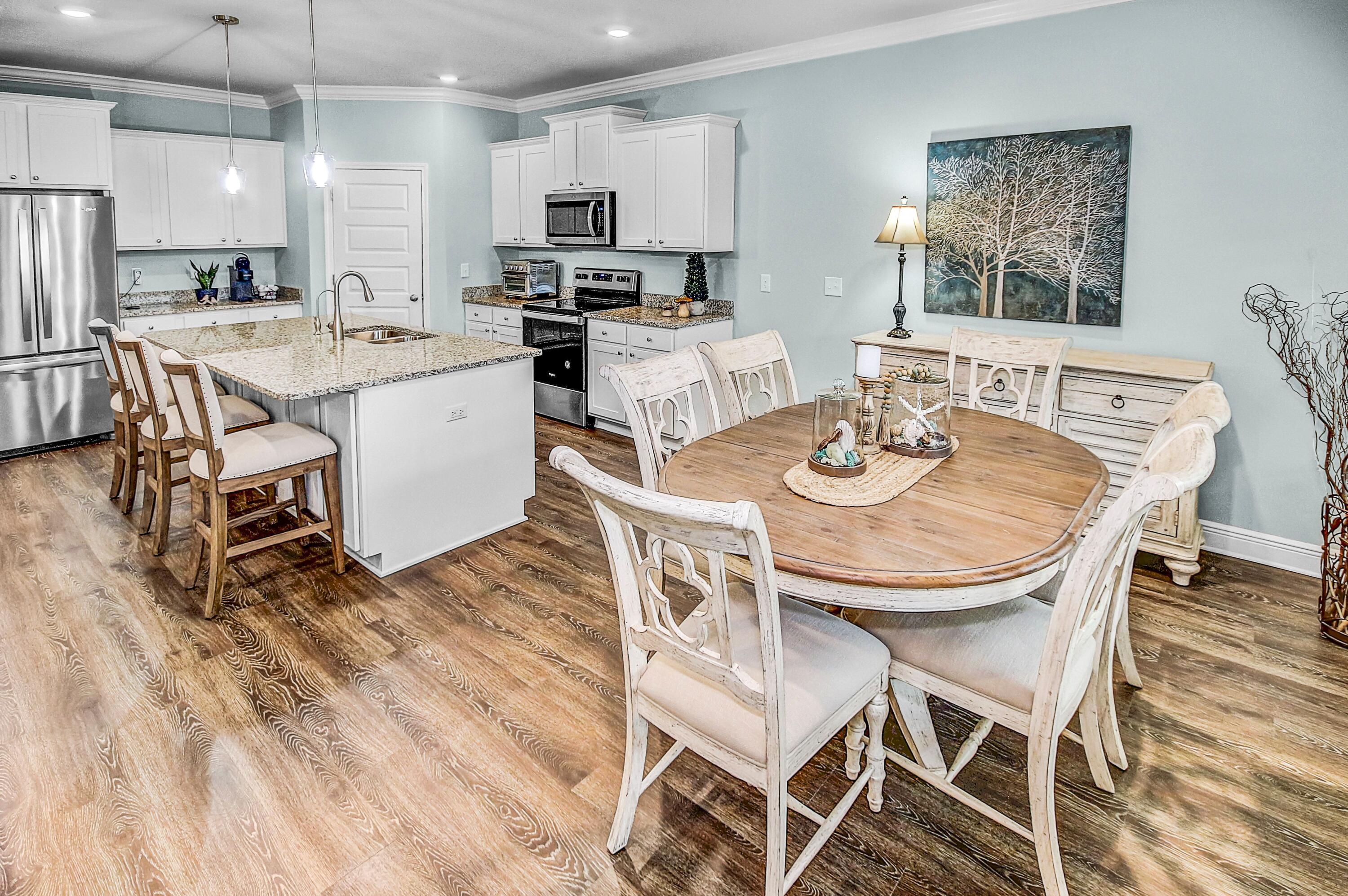 HAMMOCK BAY - Residential