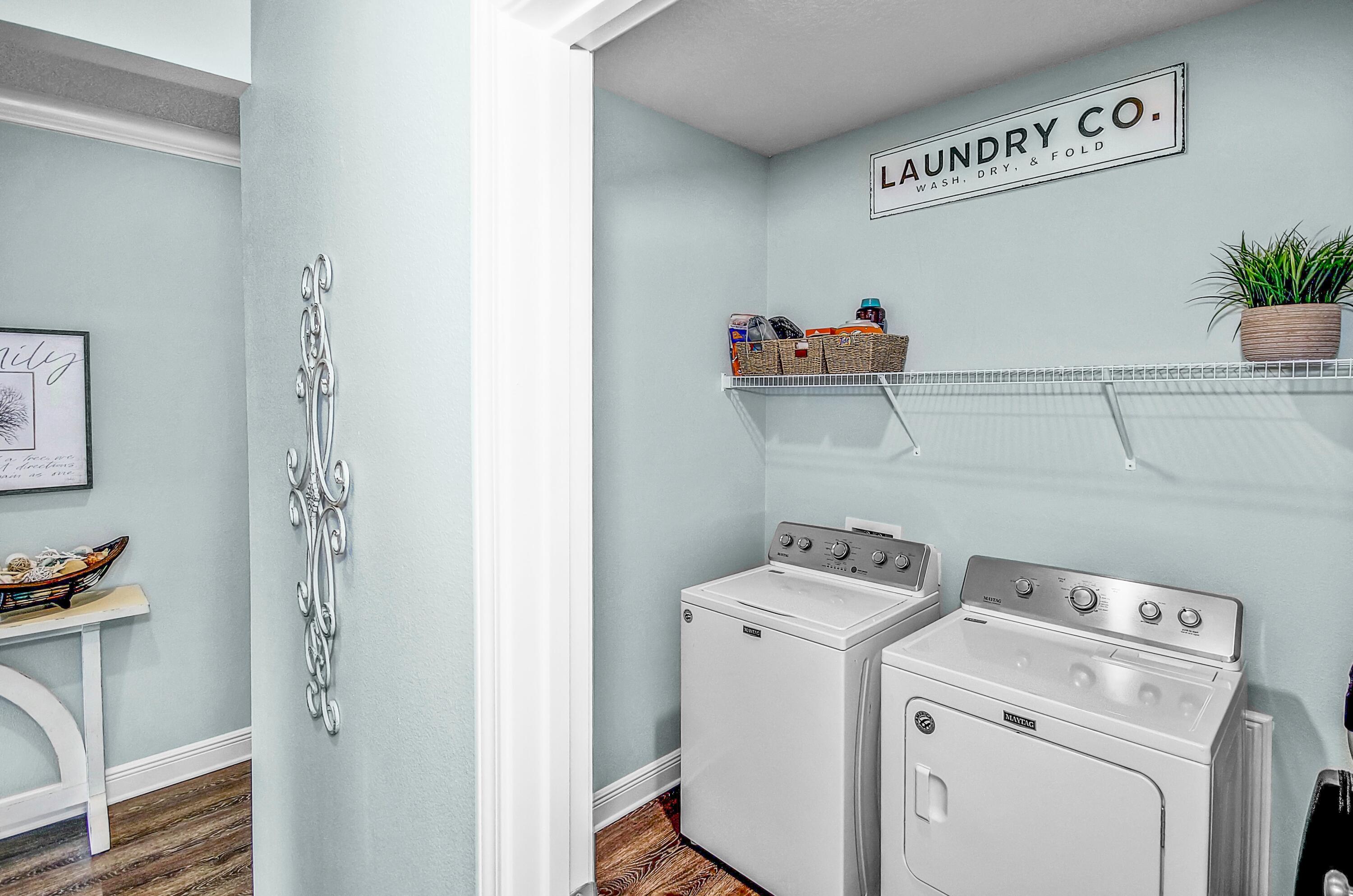 HAMMOCK BAY - Residential