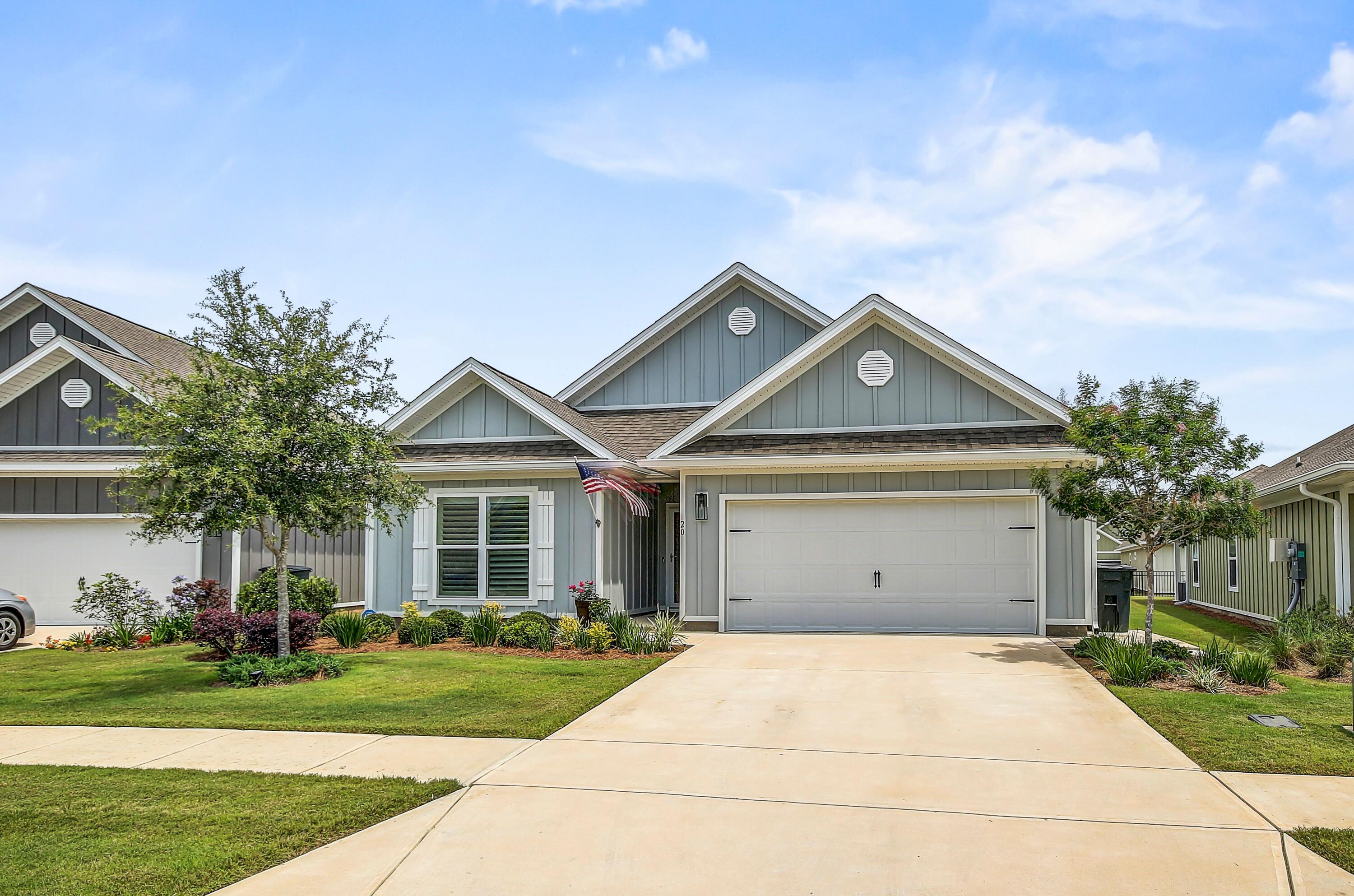 HAMMOCK BAY - Residential