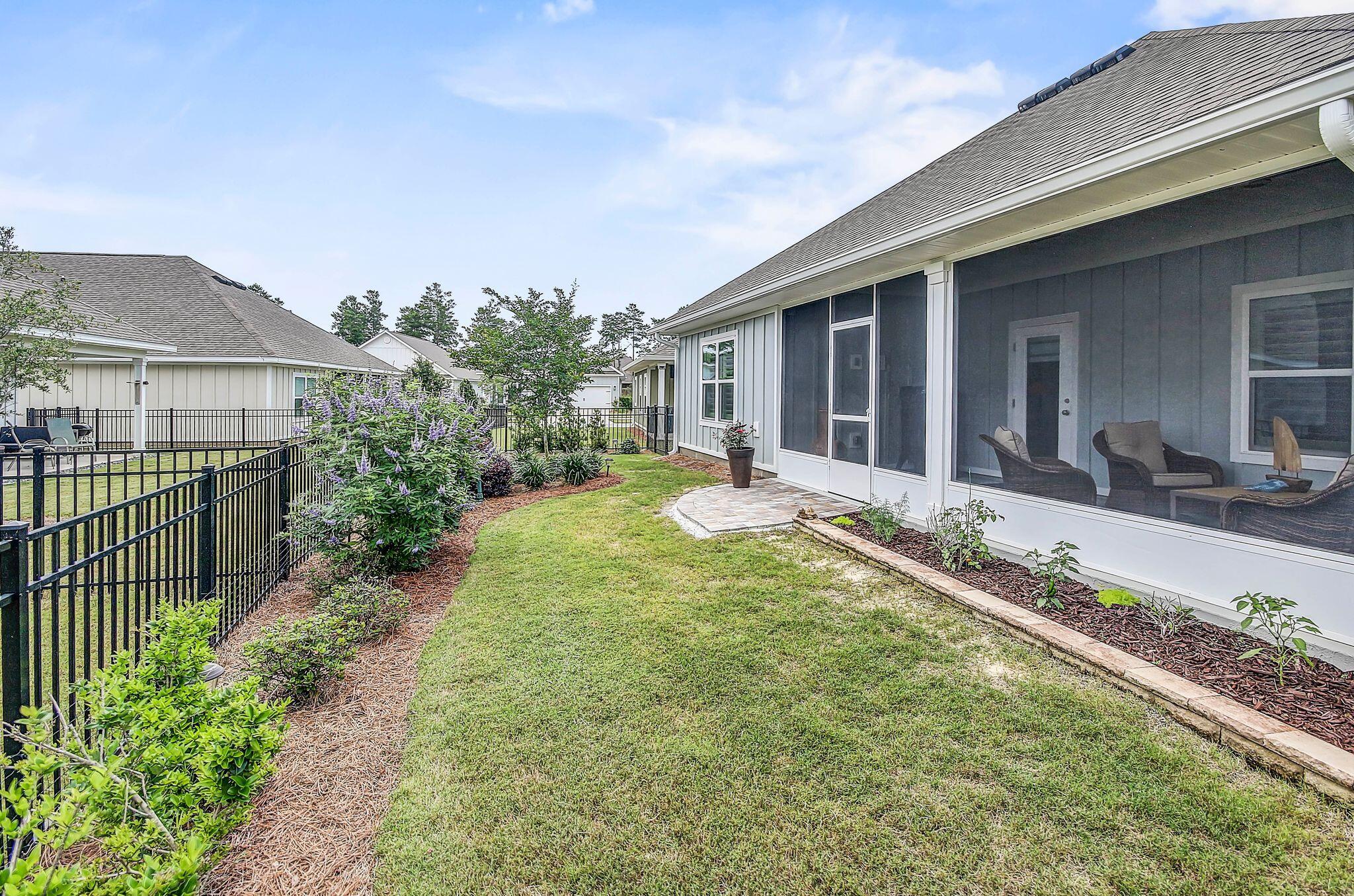 HAMMOCK BAY - Residential