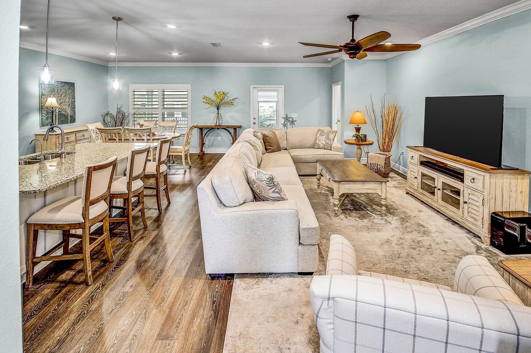 HAMMOCK BAY - Residential