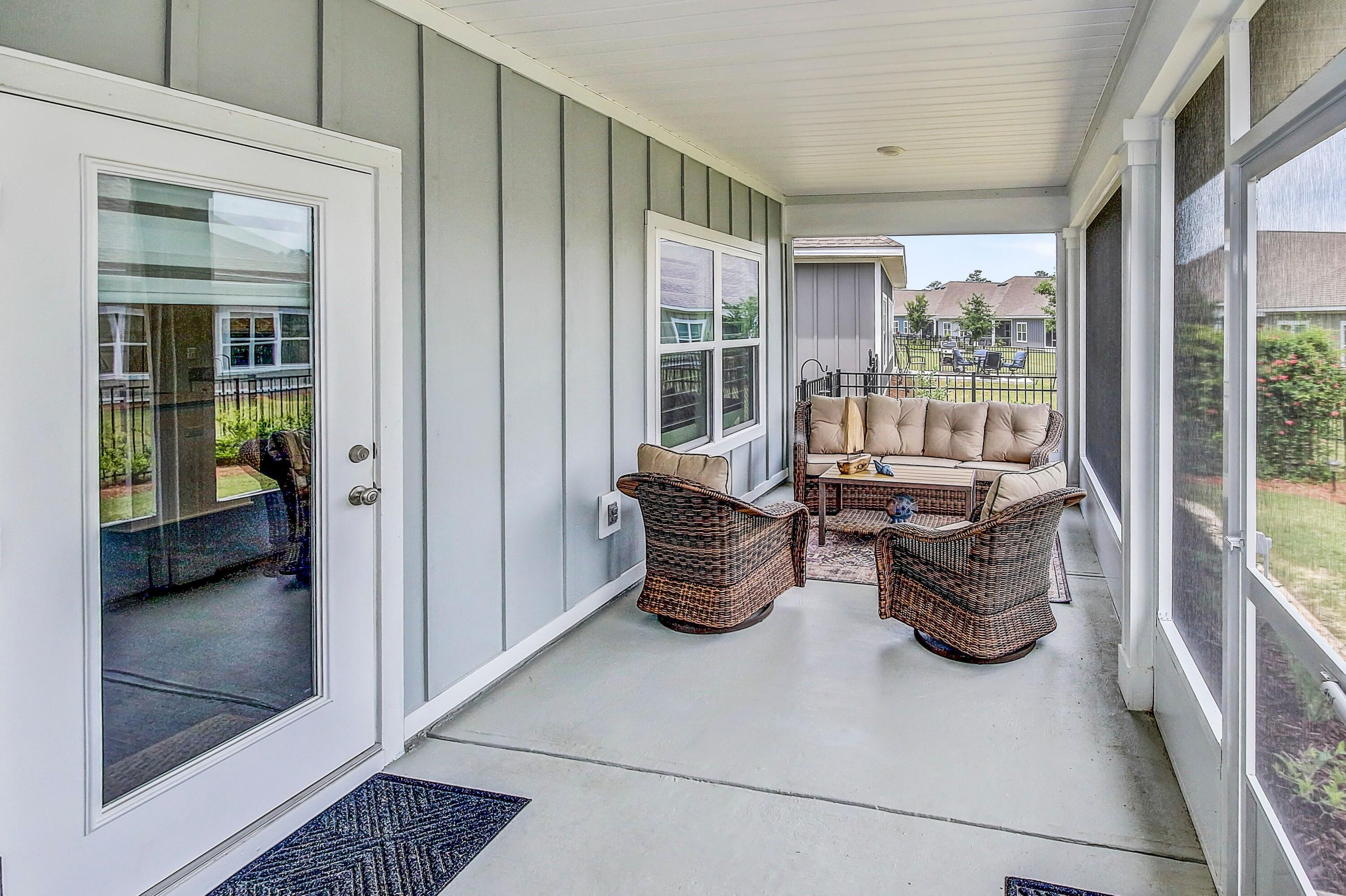 HAMMOCK BAY - Residential