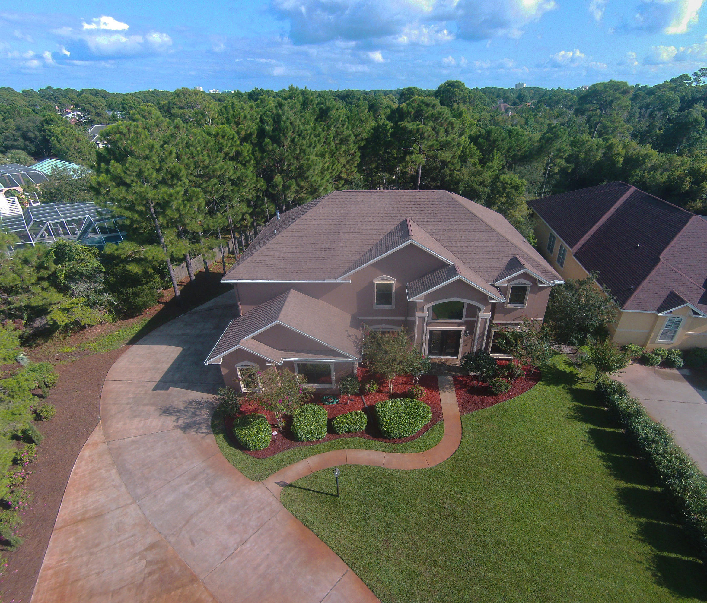 Emerald Bay Golf Community - Residential