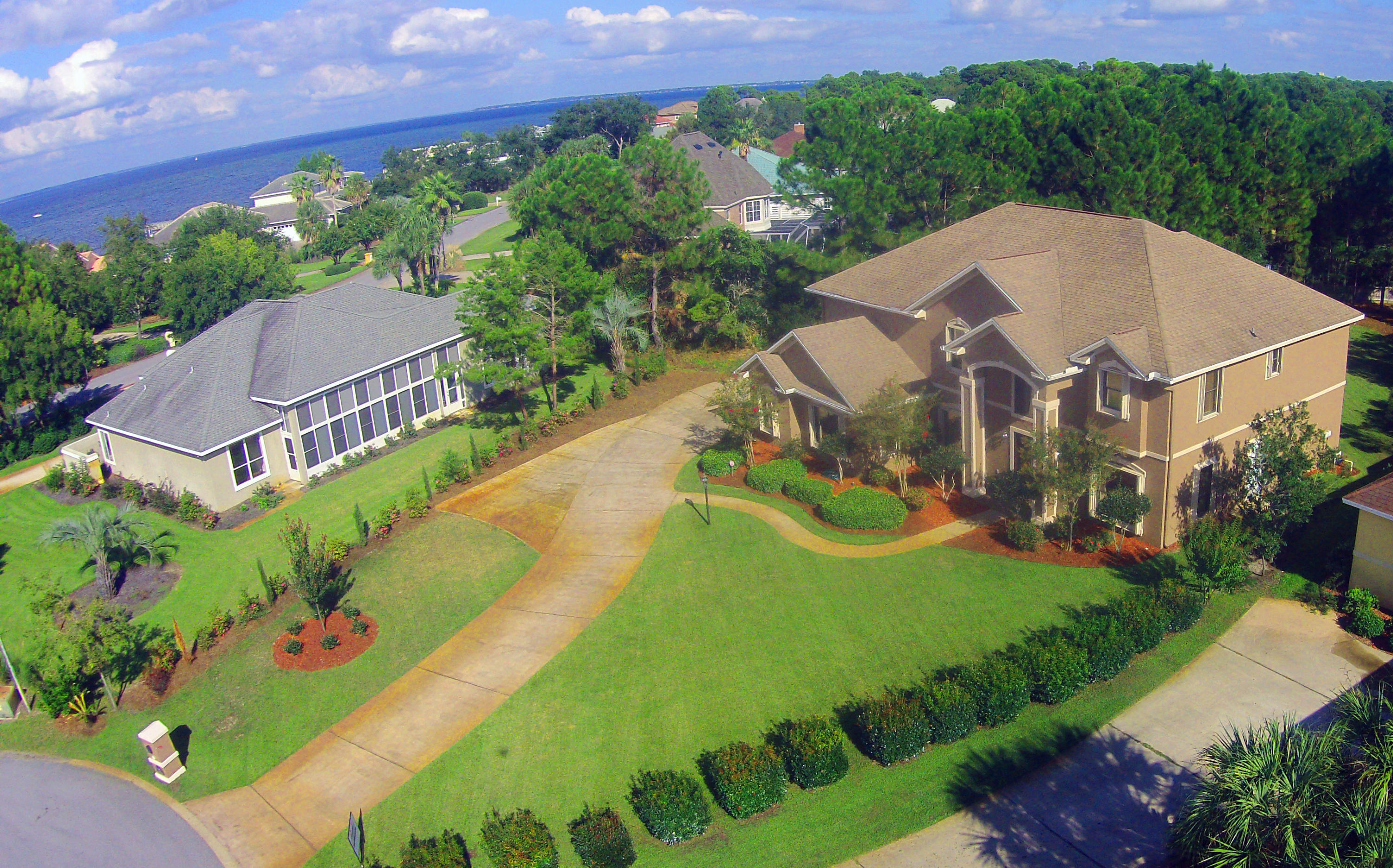 Emerald Bay Golf Community - Residential