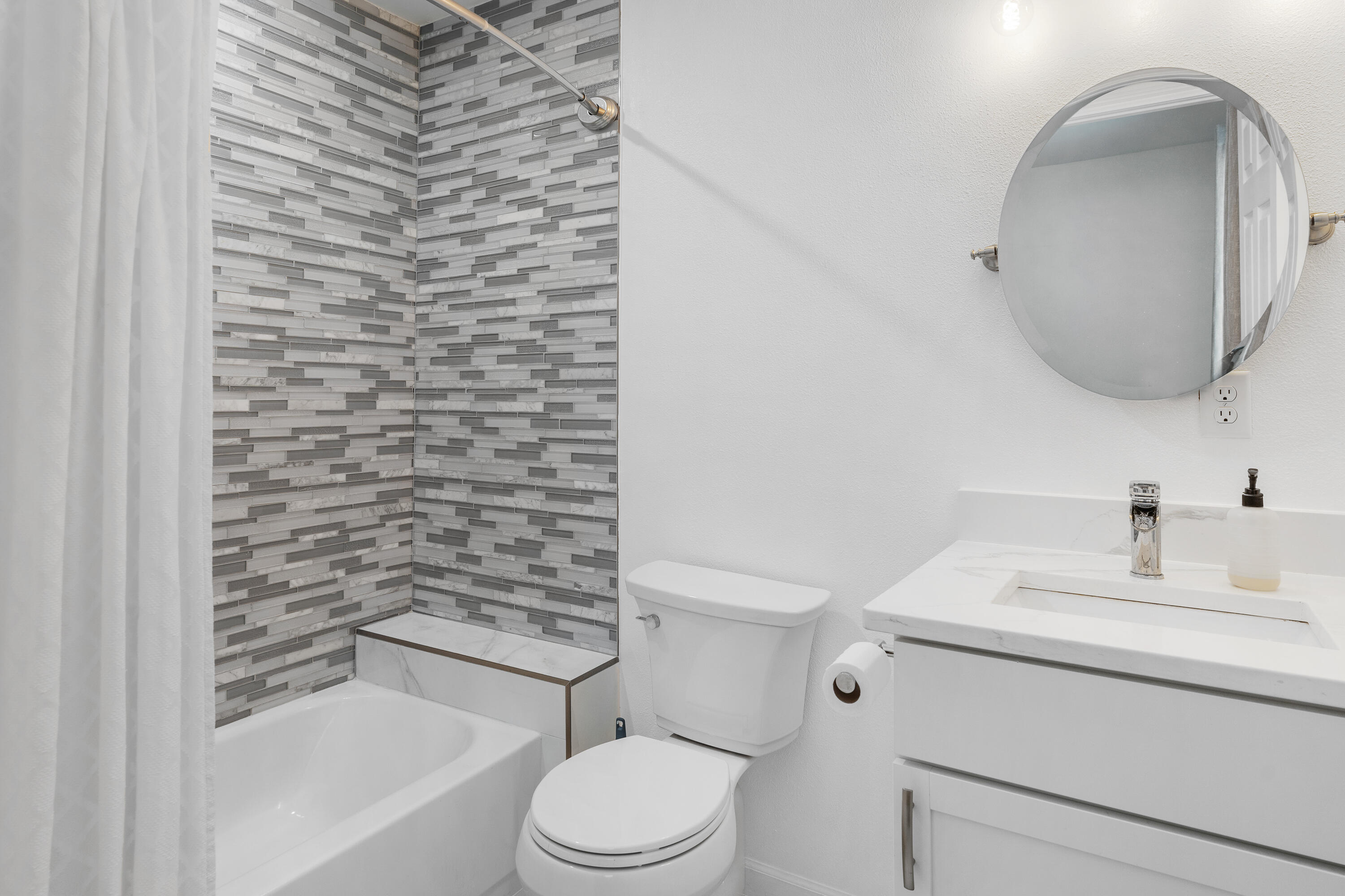 CALHOUN S/D DESTIN NW150 FT OF LOTS 35 & 36 BLK D LESS & EX NW75 FT SOLD - Residential