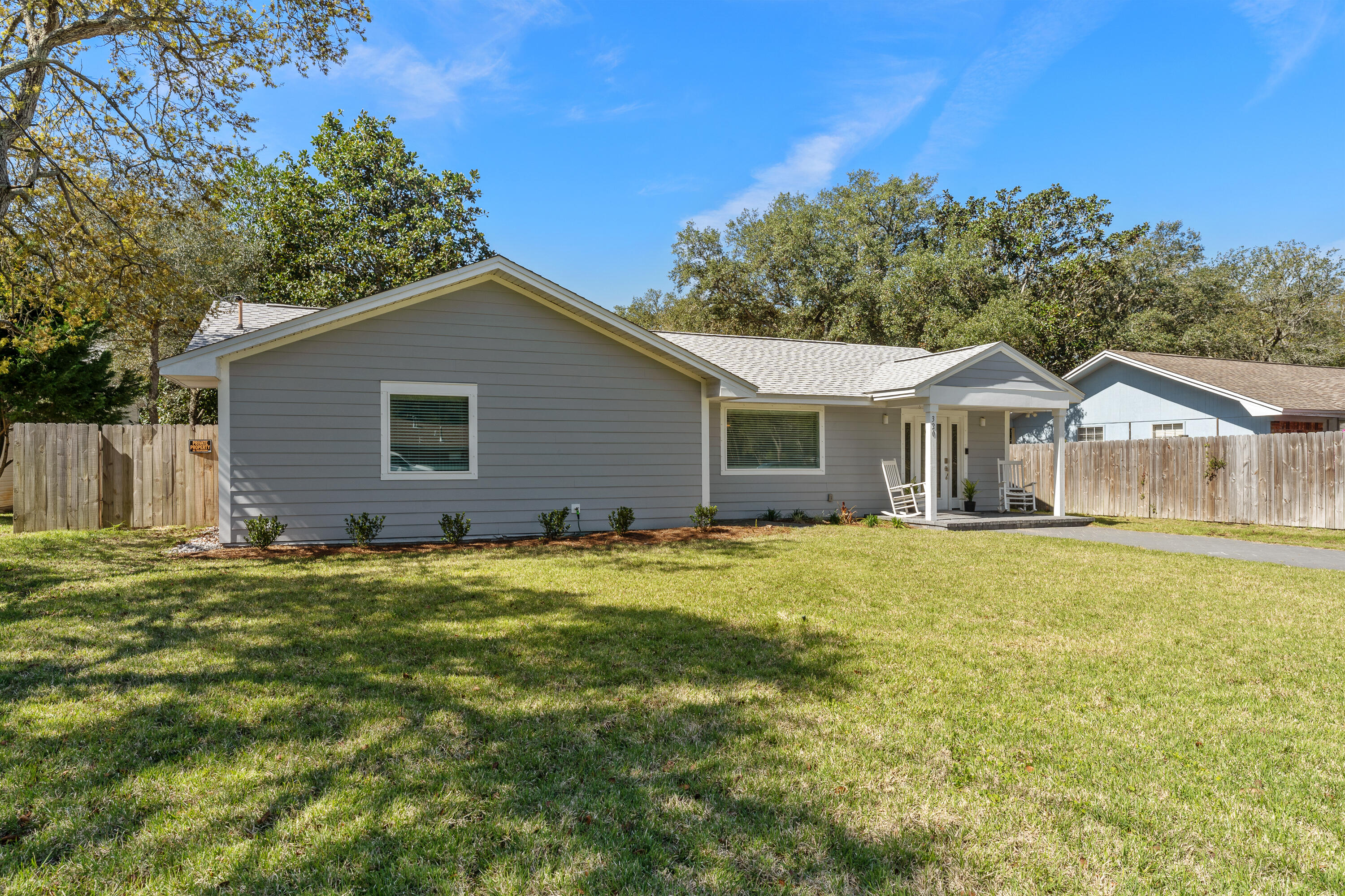 CALHOUN S/D DESTIN NW150 FT OF LOTS 35 & 36 BLK D LESS & EX NW75 FT SOLD - Residential