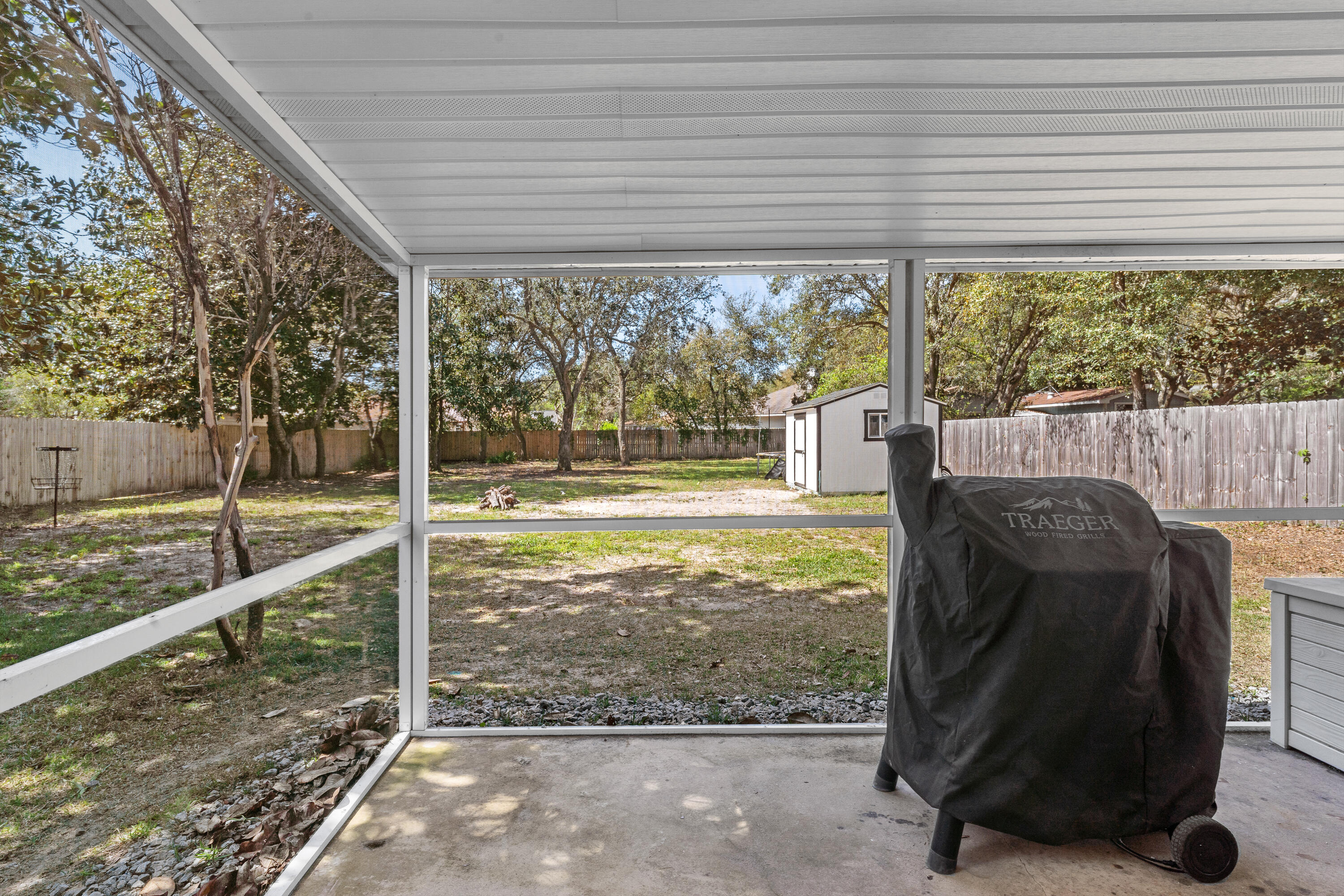 CALHOUN S/D DESTIN NW150 FT OF LOTS 35 & 36 BLK D LESS & EX NW75 FT SOLD - Residential