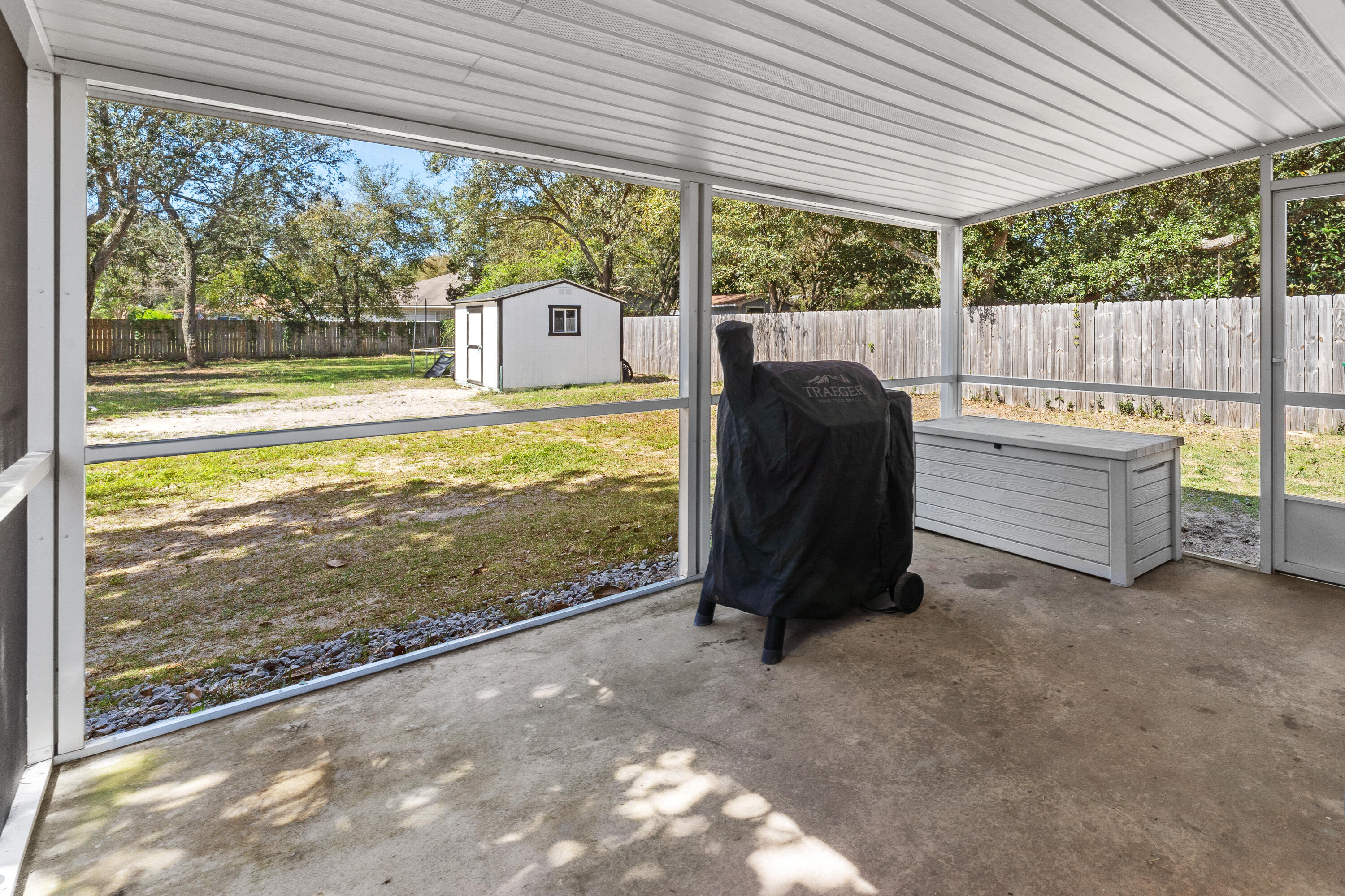 CALHOUN S/D DESTIN NW150 FT OF LOTS 35 & 36 BLK D LESS & EX NW75 FT SOLD - Residential