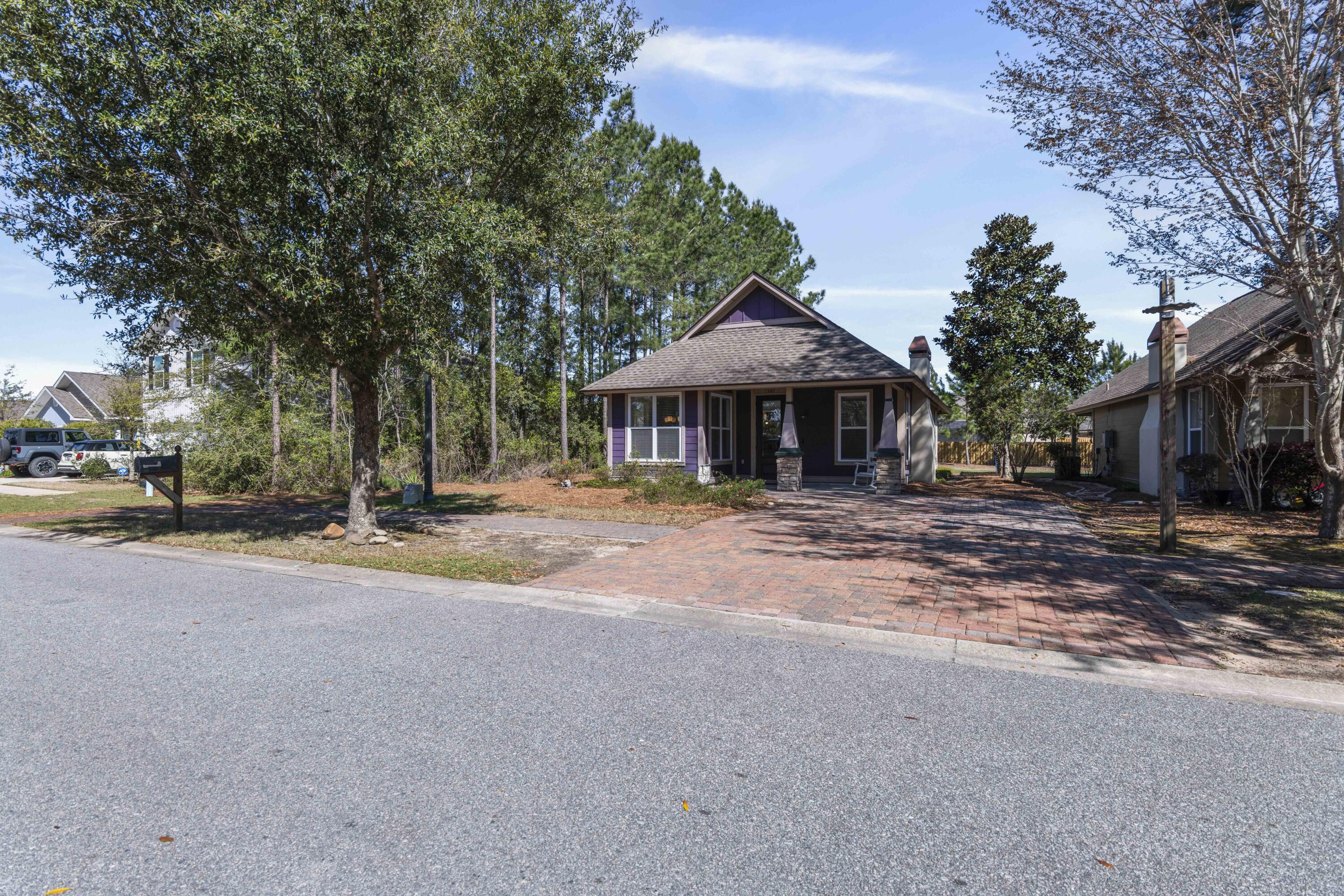 HAMMOCK BAY - Residential