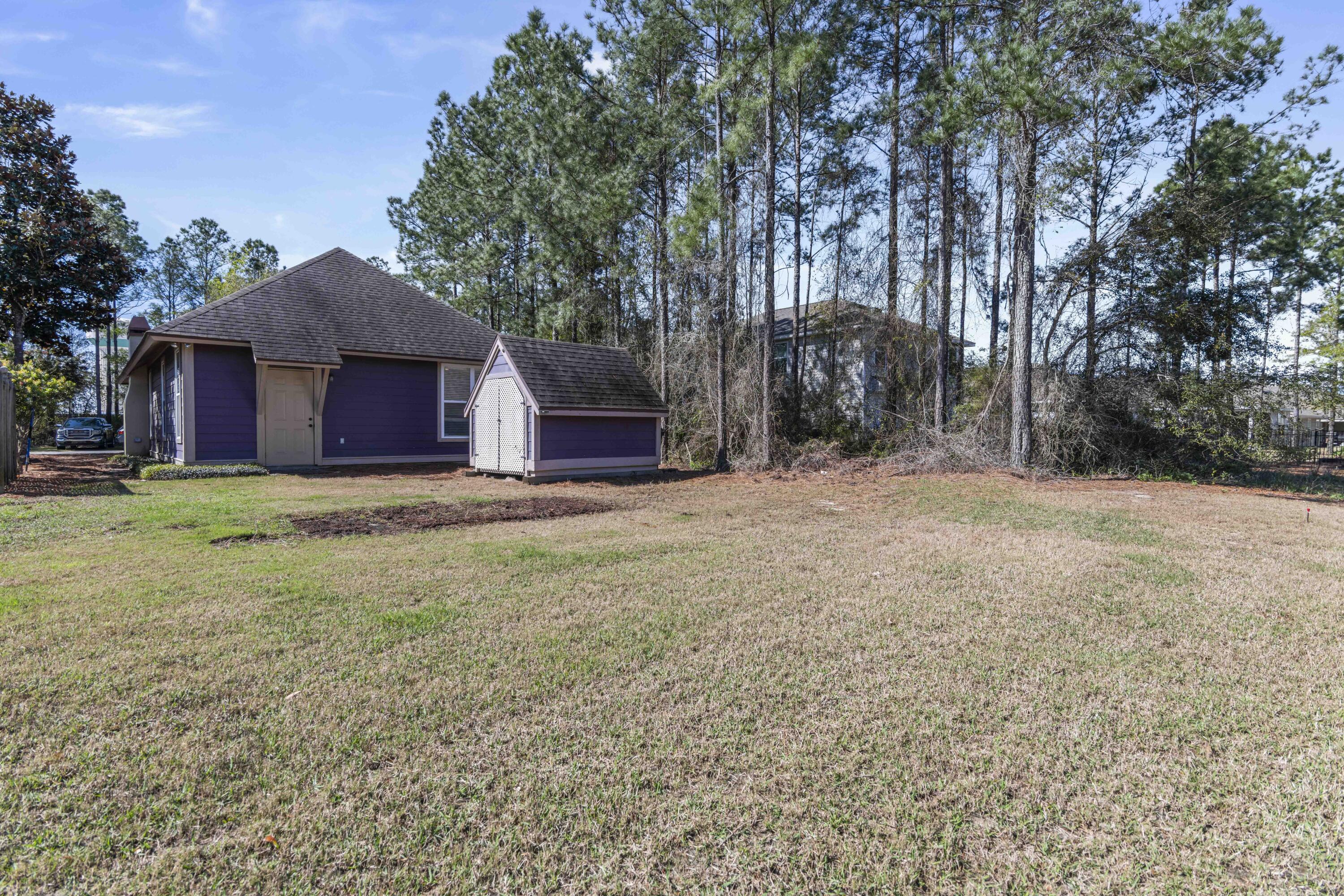 HAMMOCK BAY - Residential