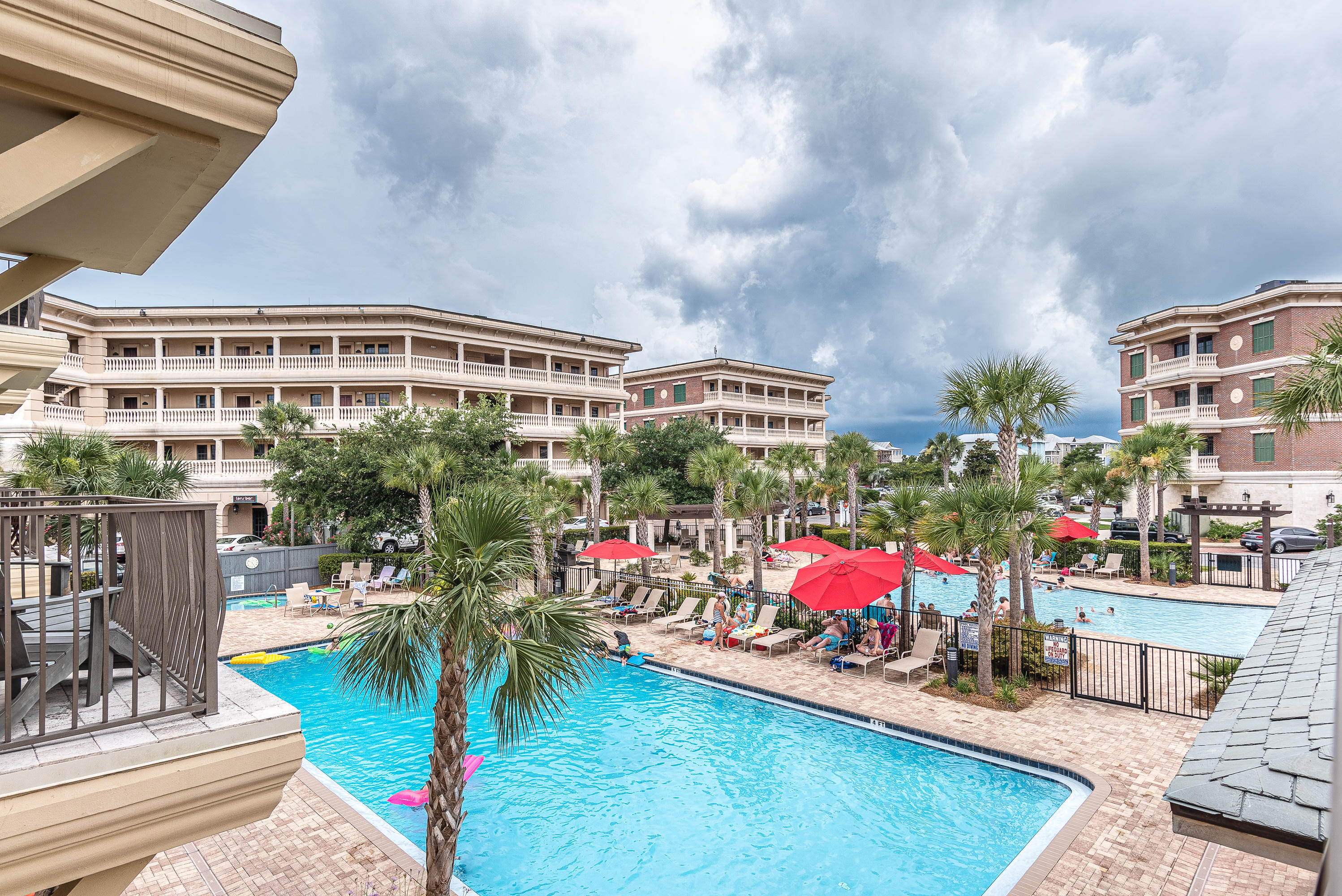 VILLAGE OF SOUTH WALTON BEACH - Residential